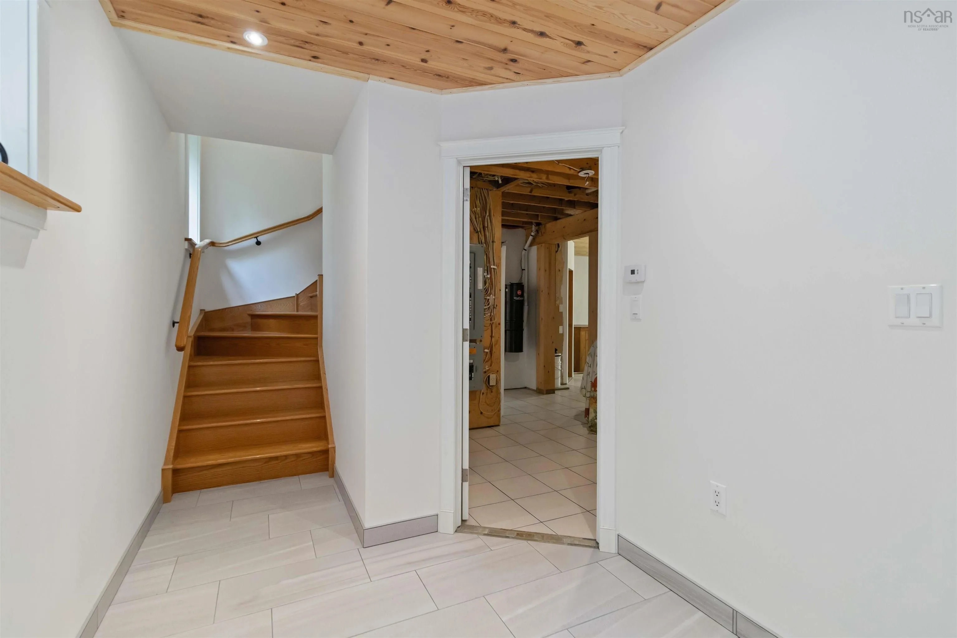 40 Big Rock Lane, East Chester, NS B0J 1J0, 2 Bedrooms Bedrooms, ,3 BathroomsBathrooms,Residential,For Sale,Big Rock,202519850