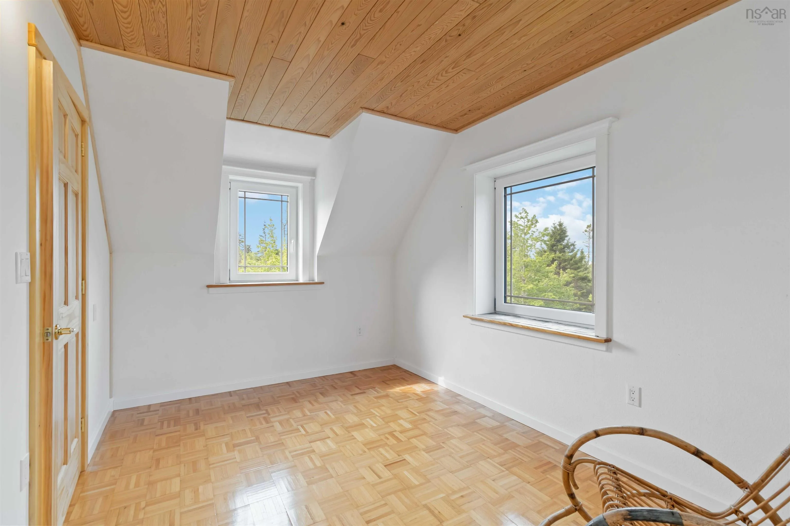 40 Big Rock Lane, East Chester, NS B0J 1J0, 2 Bedrooms Bedrooms, ,3 BathroomsBathrooms,Residential,For Sale,Big Rock,202519850