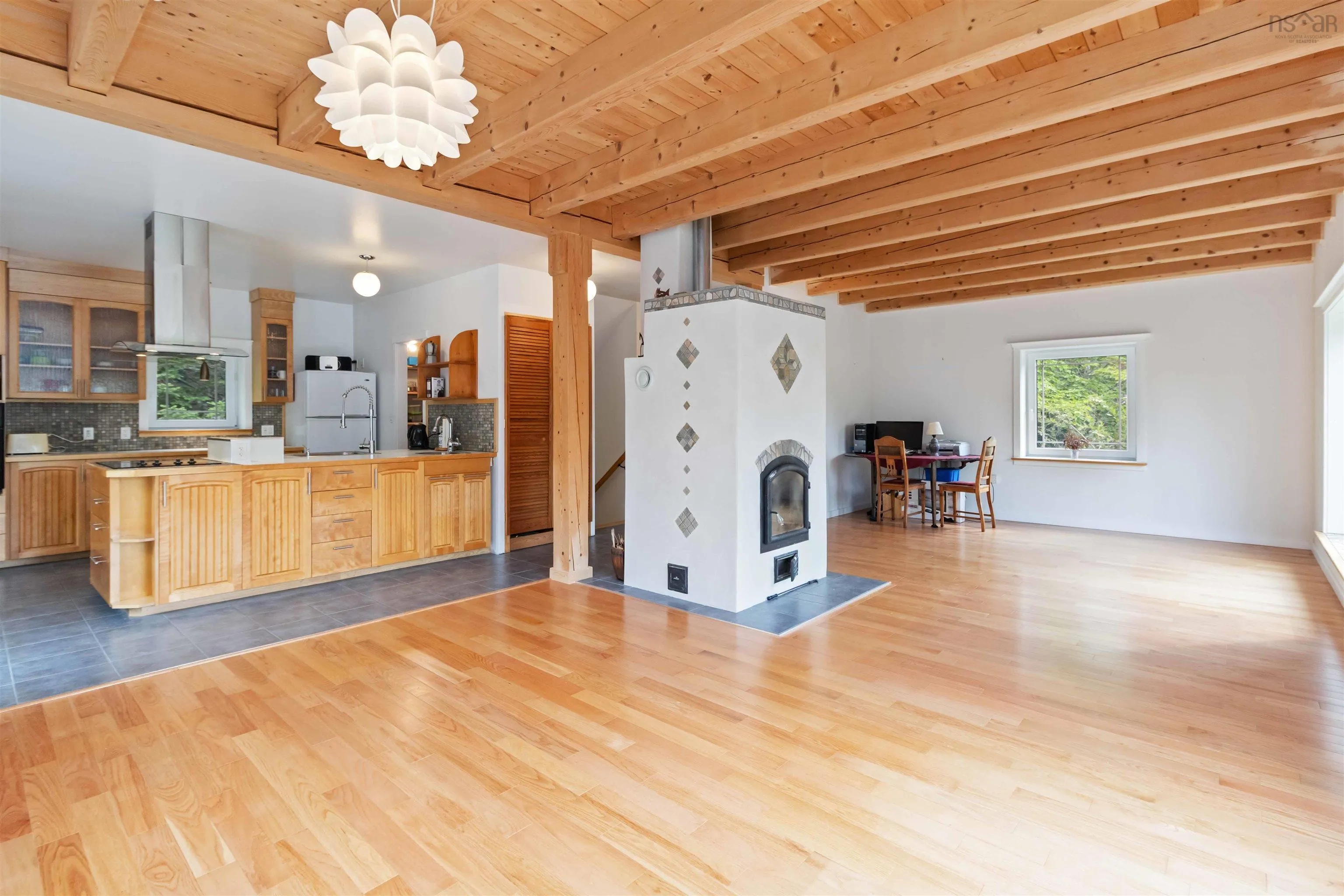 40 Big Rock Lane, East Chester, NS B0J 1J0, 2 Bedrooms Bedrooms, ,3 BathroomsBathrooms,Residential,For Sale,Big Rock,202519850