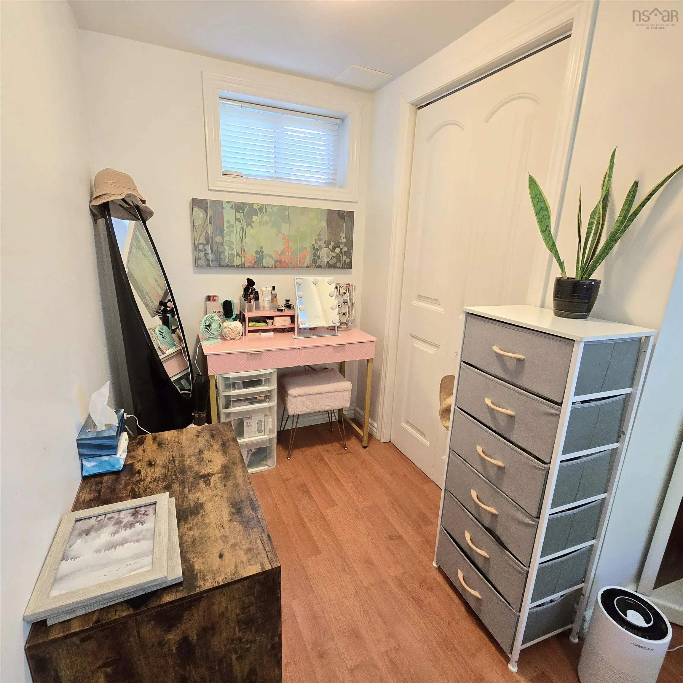 142 Shandwick Street, Sydney, NS B1P 4V6, 5 Bedrooms Bedrooms, ,3 BathroomsBathrooms,Residential,For Sale,Shandwick,202519655
