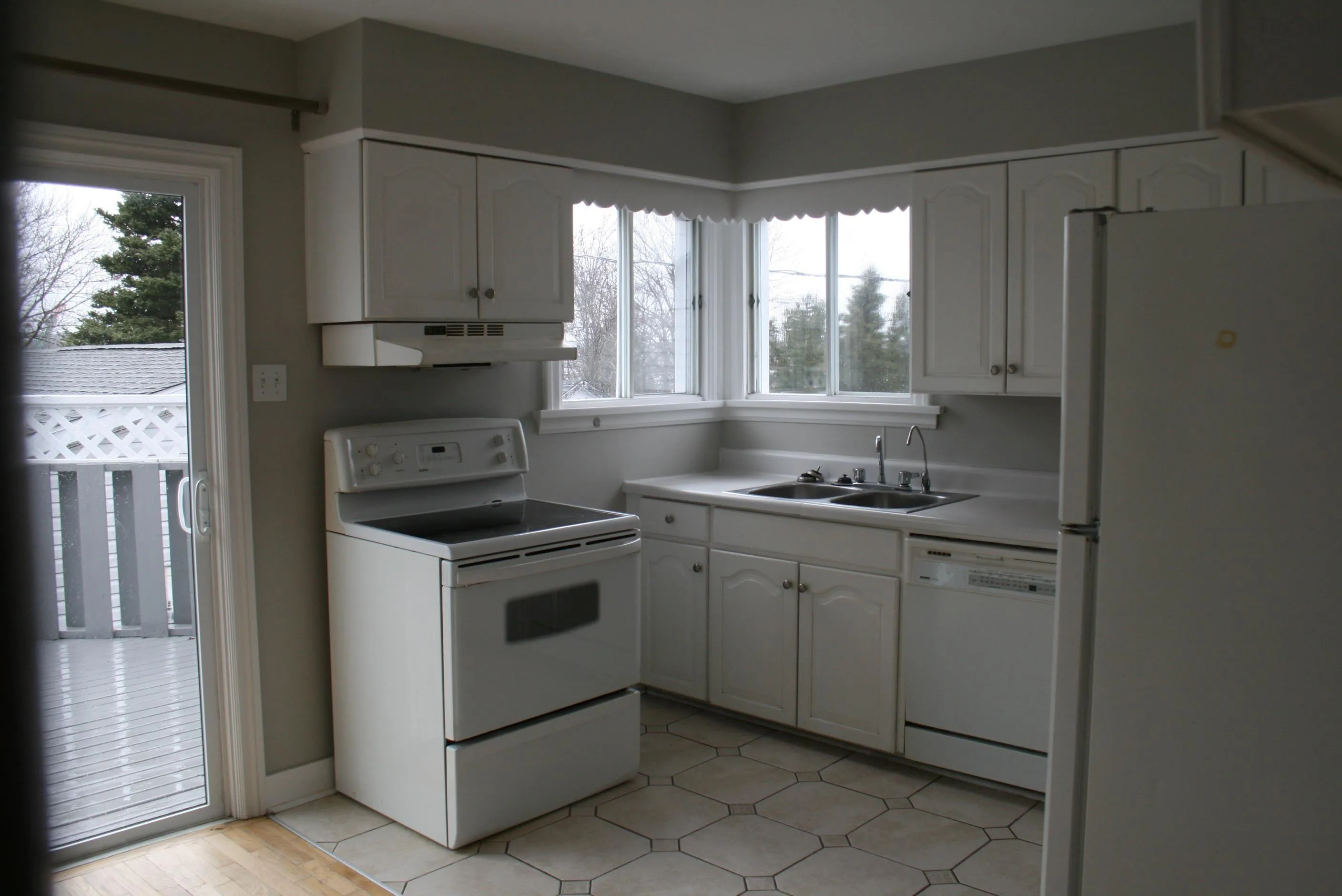 3786/84 High Street, Halifax Ns B3k 4y9, 5 Bedrooms Bedrooms, ,Residential Income,For Sale,High,202506297