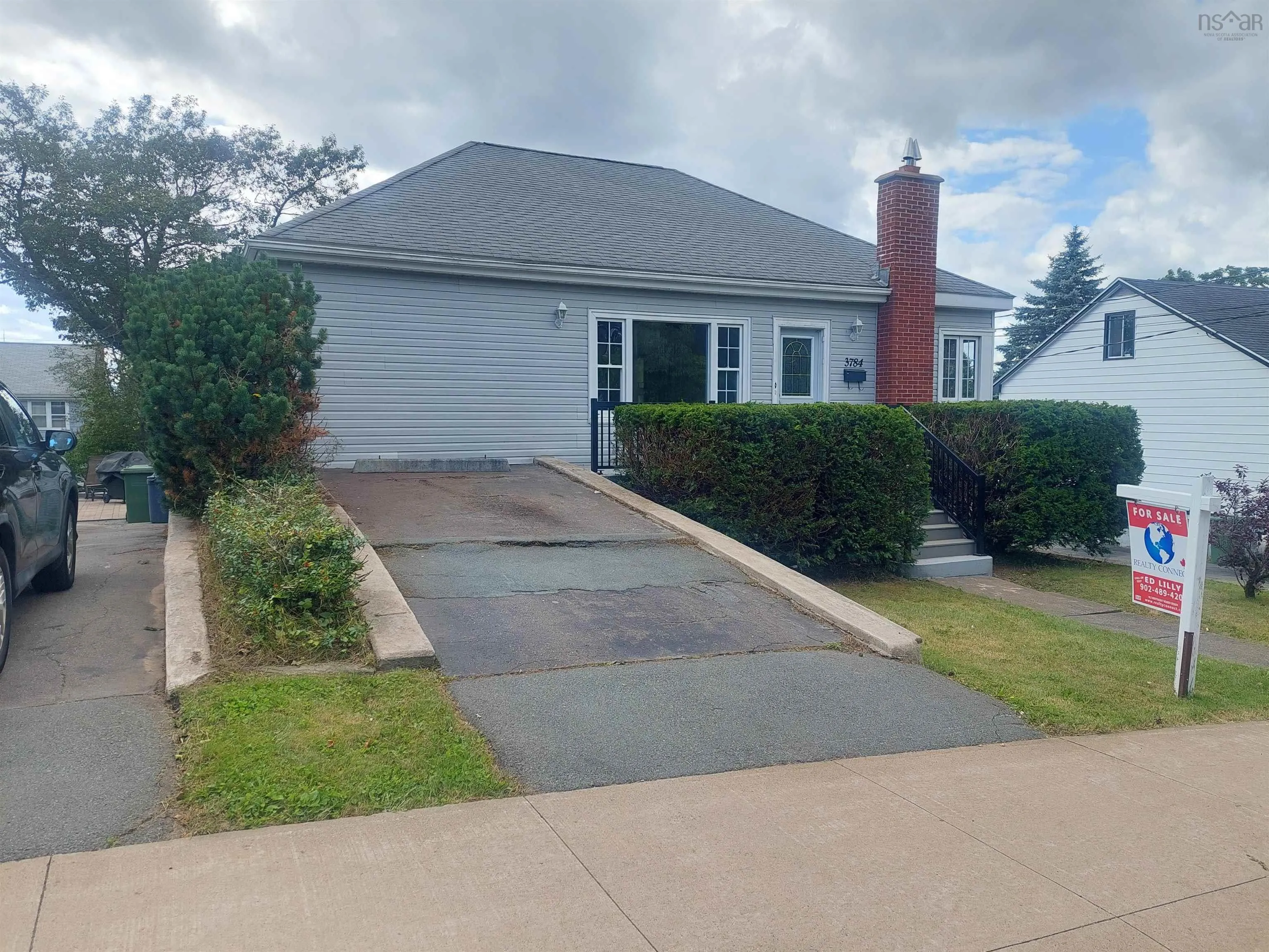 3786/84 High Street, Halifax Ns B3k 4y9, 5 Bedrooms Bedrooms, ,Residential Income,For Sale,High,202506297