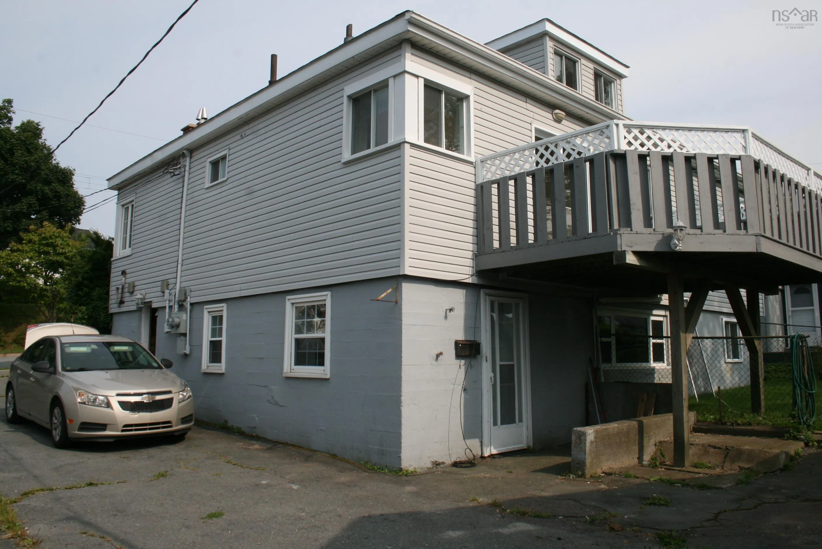 3786/84 High Street, Halifax Ns B3k 4y9, 5 Bedrooms Bedrooms, ,Residential Income,For Sale,High,202506297