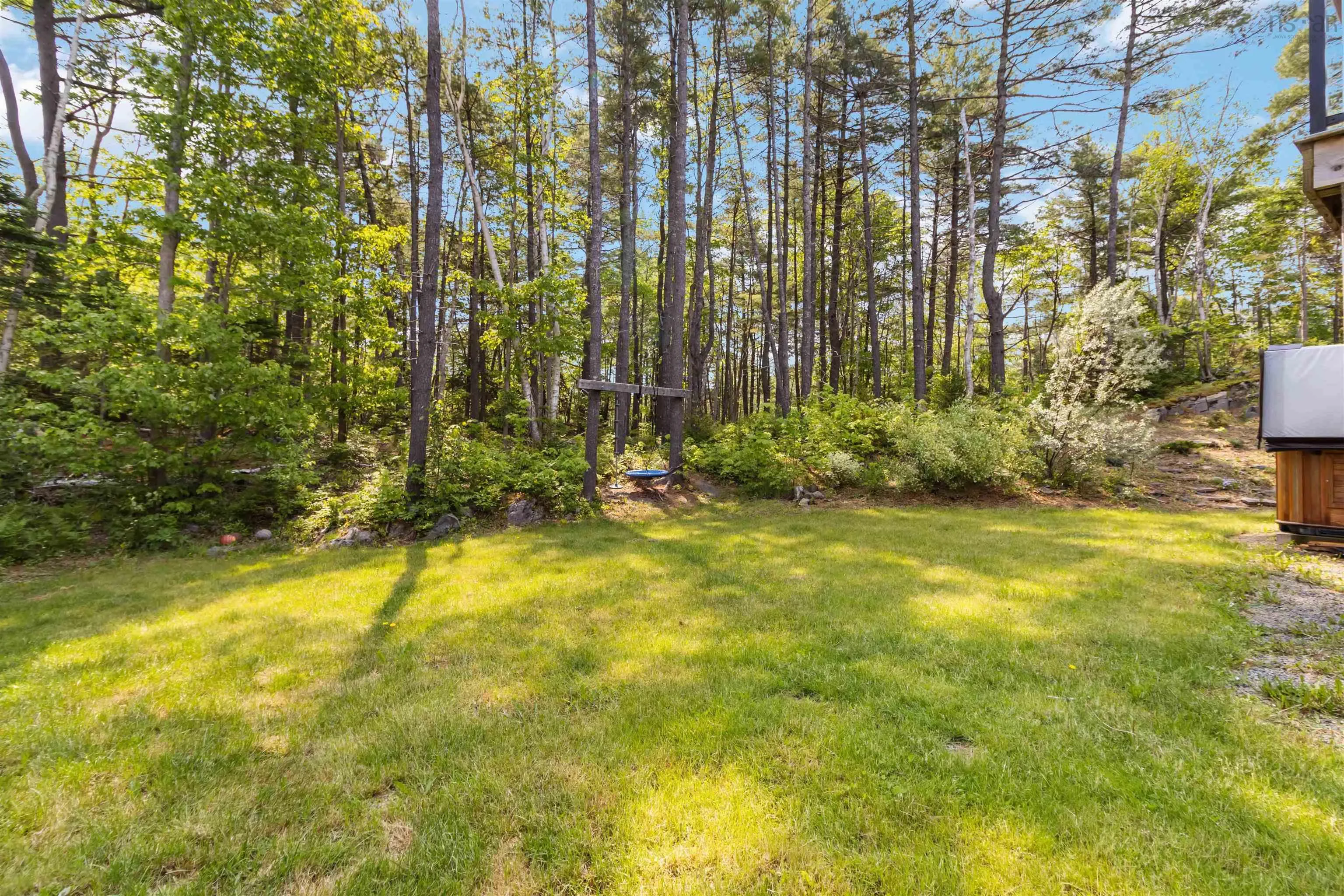 216 Amesbury Gate, Bedford, NS B4B 0S7, 5 Bedrooms Bedrooms, ,5 BathroomsBathrooms,Residential,For Sale,Amesbury Gate,202519864