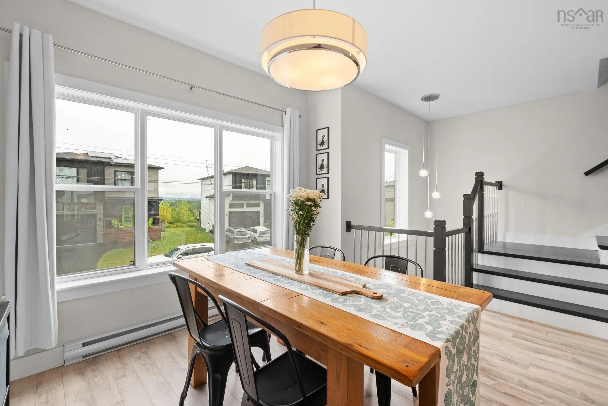 33 Mica Cres, Halifax, NS B3P 0G7, 3 Bedrooms Bedrooms, ,4 BathroomsBathrooms,Residential,For Sale,Mica Cres,202518359