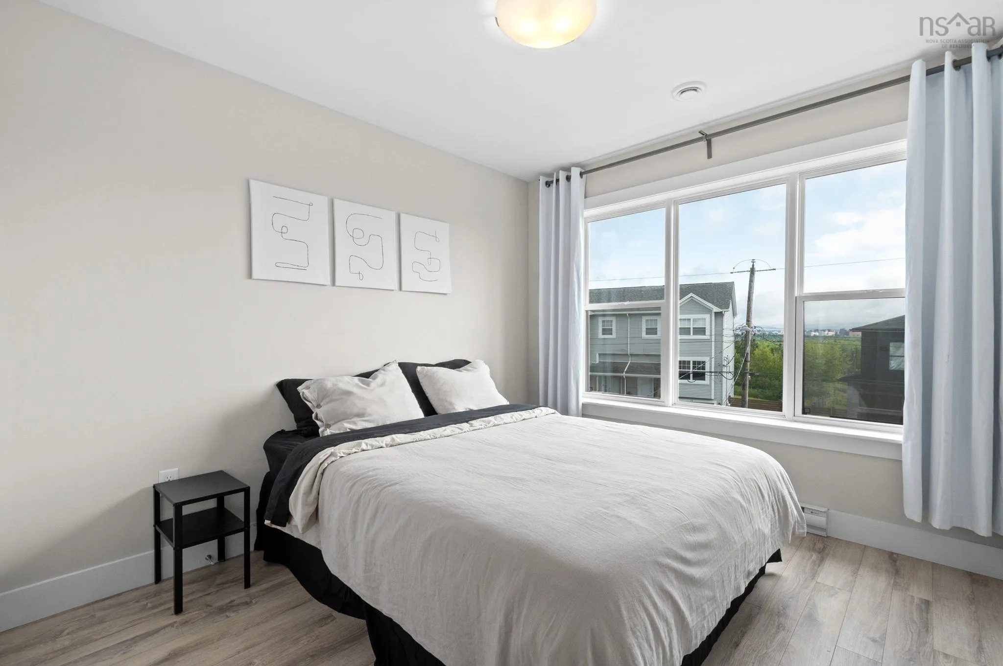 33 Mica Cres, Halifax, NS B3P 0G7, 3 Bedrooms Bedrooms, ,4 BathroomsBathrooms,Residential,For Sale,Mica Cres,202518359