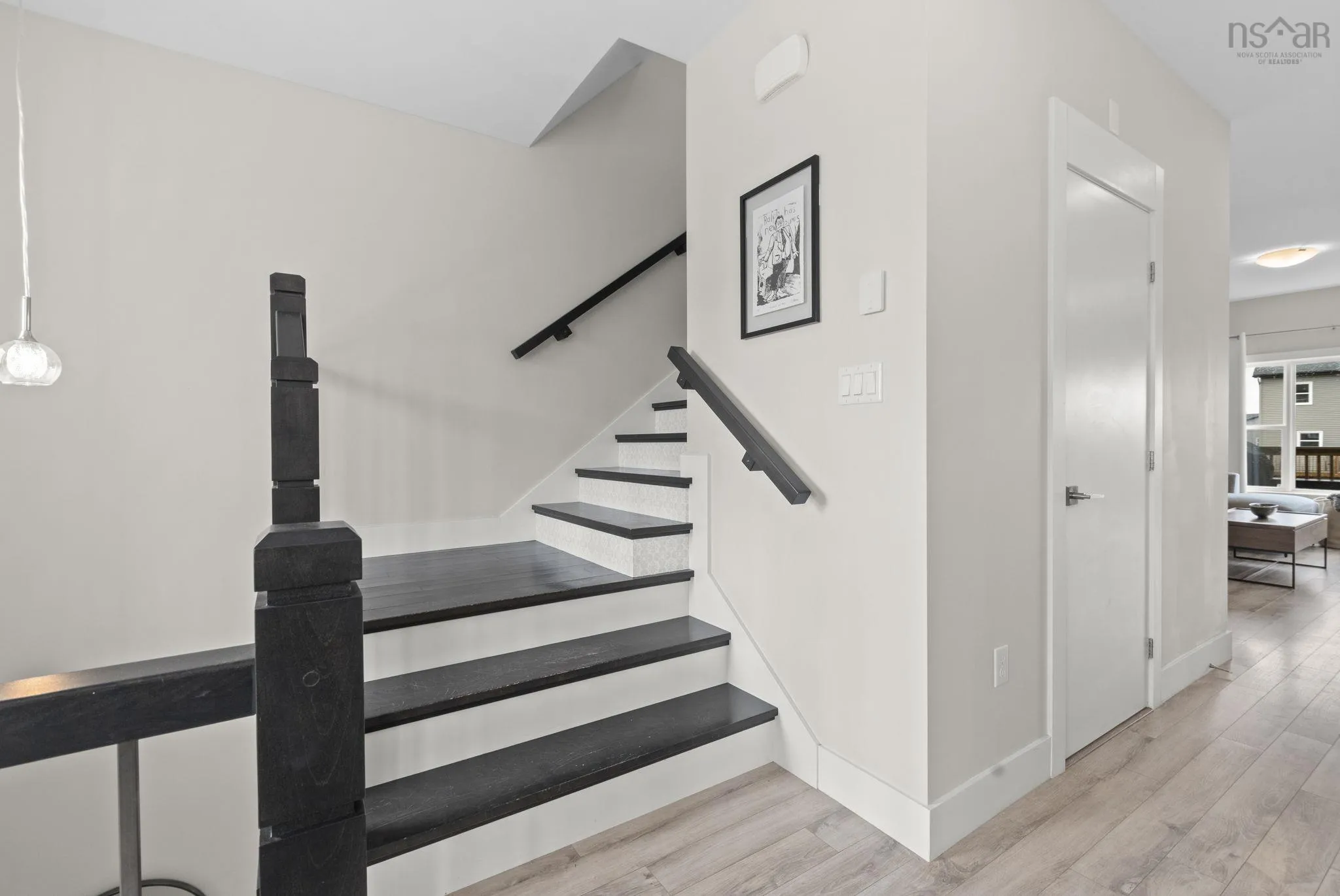 33 Mica Cres, Halifax, NS B3P 0G7, 3 Bedrooms Bedrooms, ,4 BathroomsBathrooms,Residential,For Sale,Mica Cres,202518359