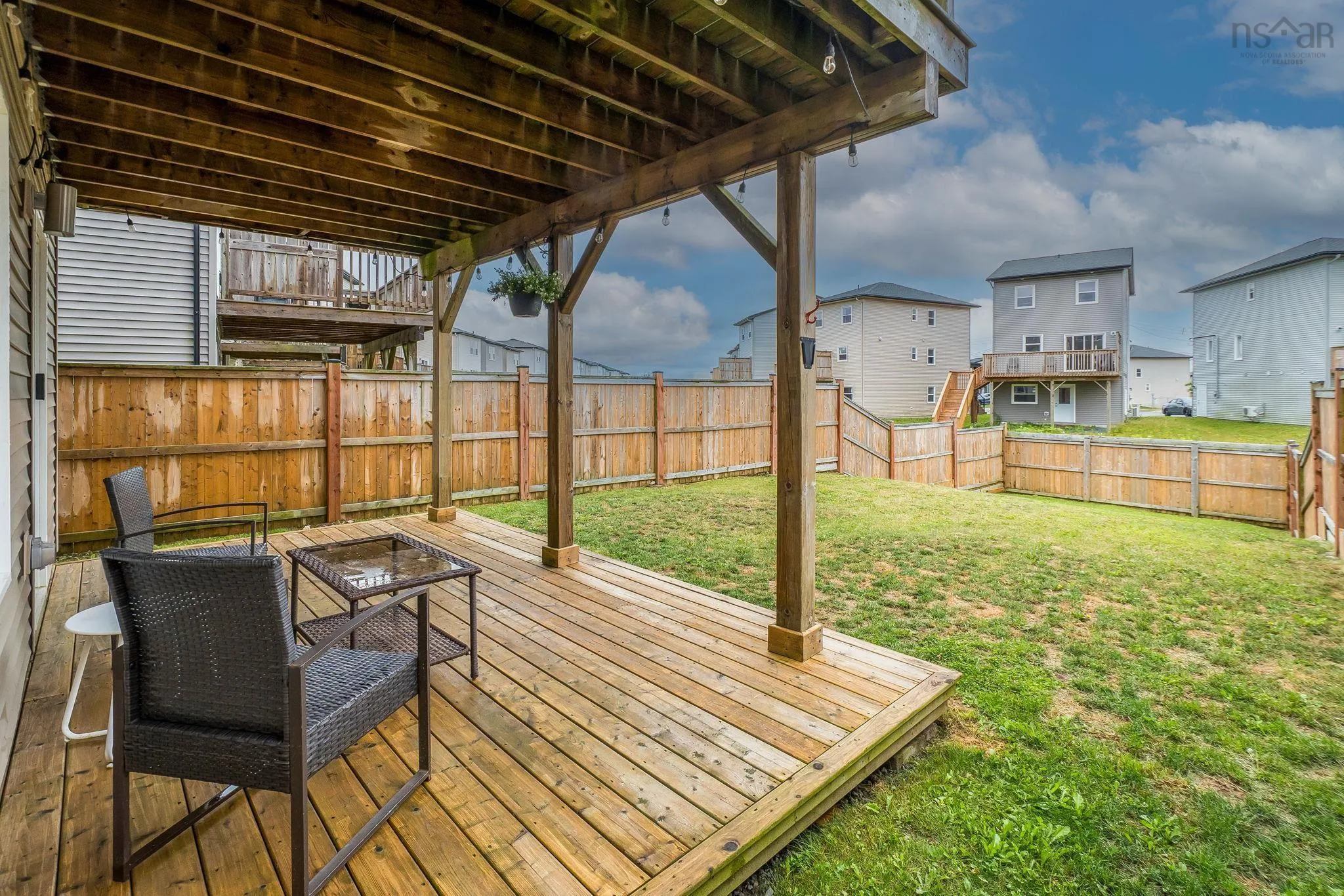33 Mica Cres, Halifax, NS B3P 0G7, 3 Bedrooms Bedrooms, ,4 BathroomsBathrooms,Residential,For Sale,Mica Cres,202518359