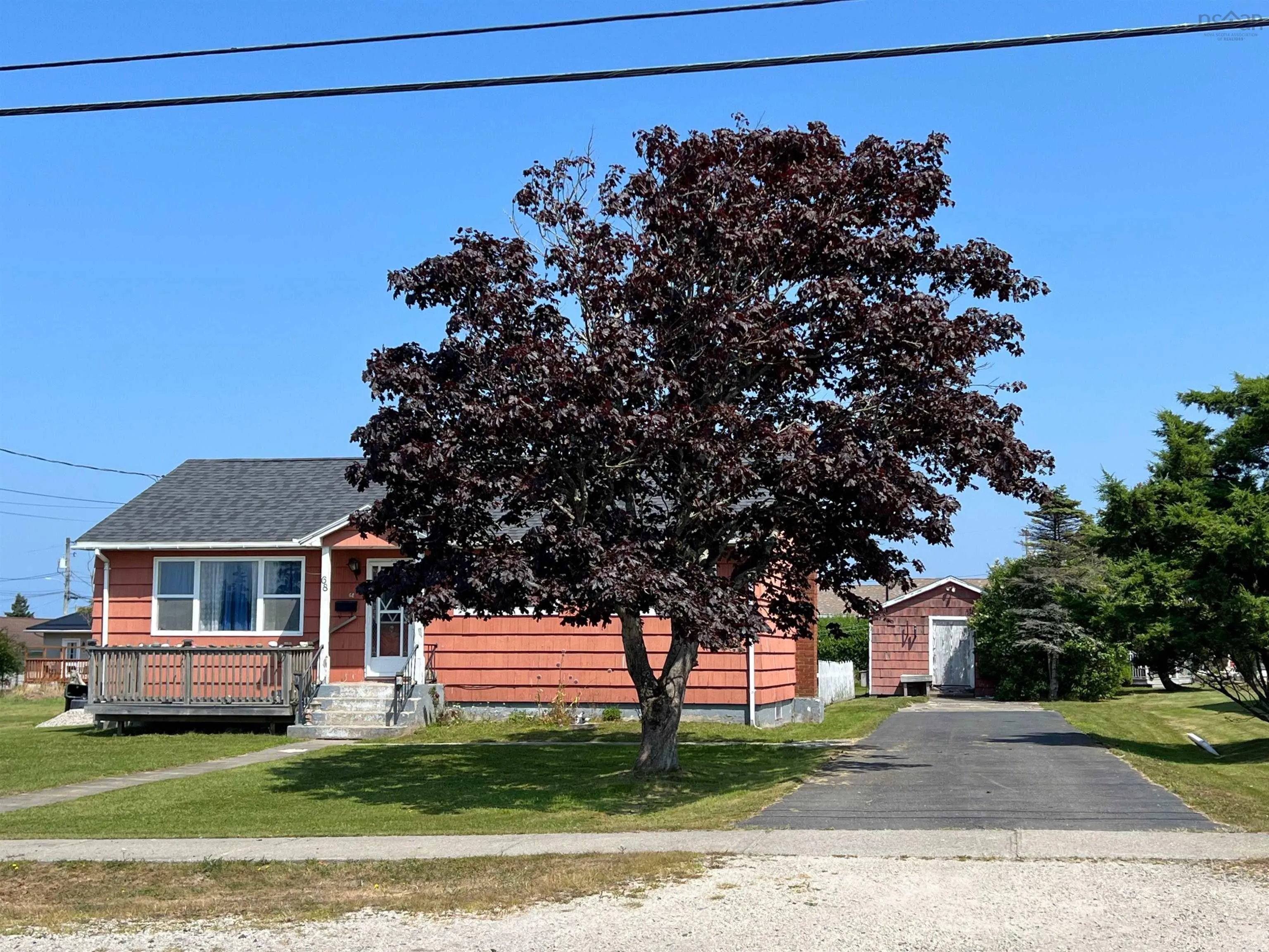 68 Hibernia Street, Yarmouth, NS B5A 2M6, 2 Bedrooms Bedrooms, ,1 BathroomBathrooms,Residential,For Sale,Hibernia,202520801