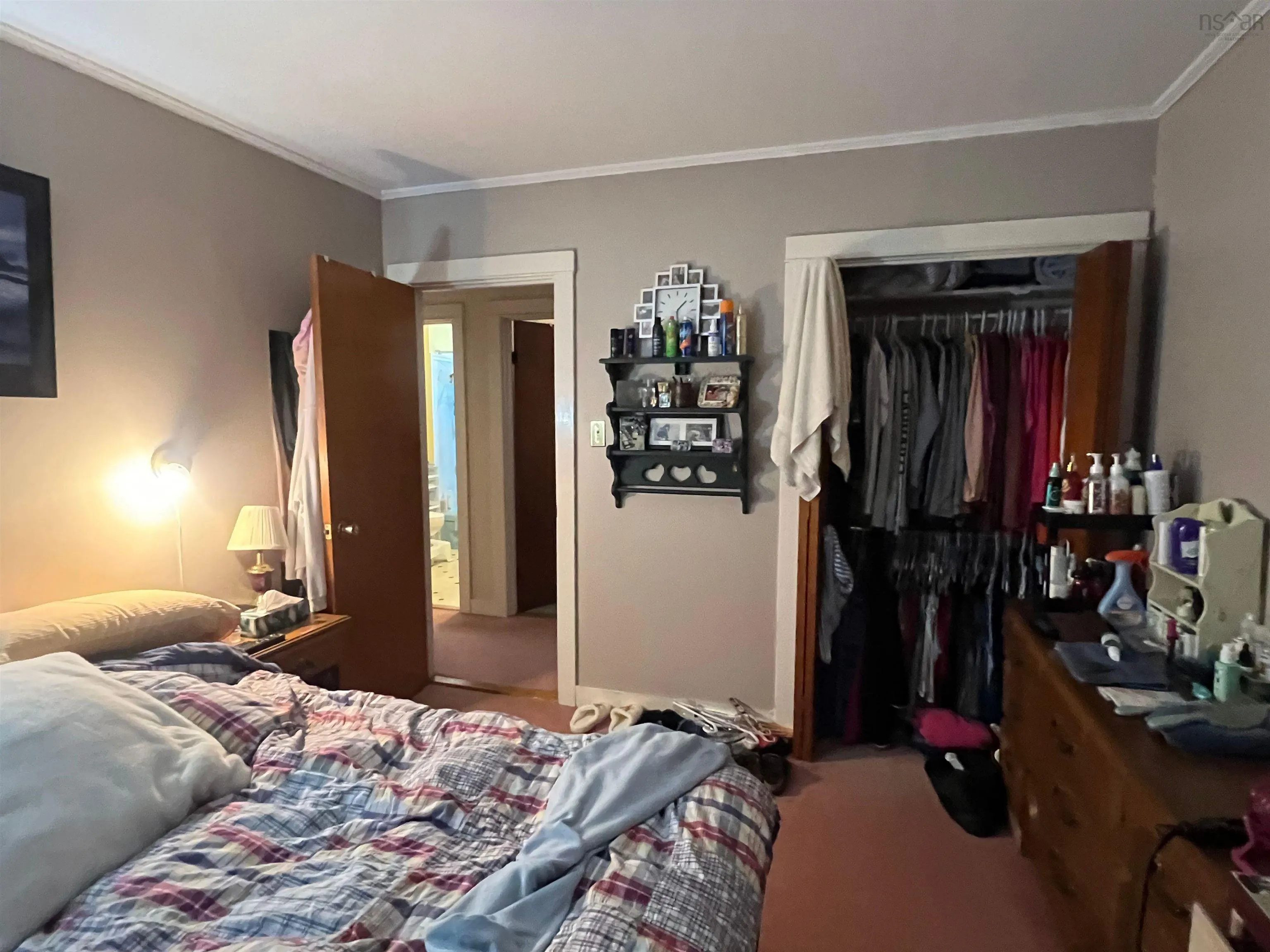 68 Hibernia Street, Yarmouth, NS B5A 2M6, 2 Bedrooms Bedrooms, ,1 BathroomBathrooms,Residential,For Sale,Hibernia,202520801