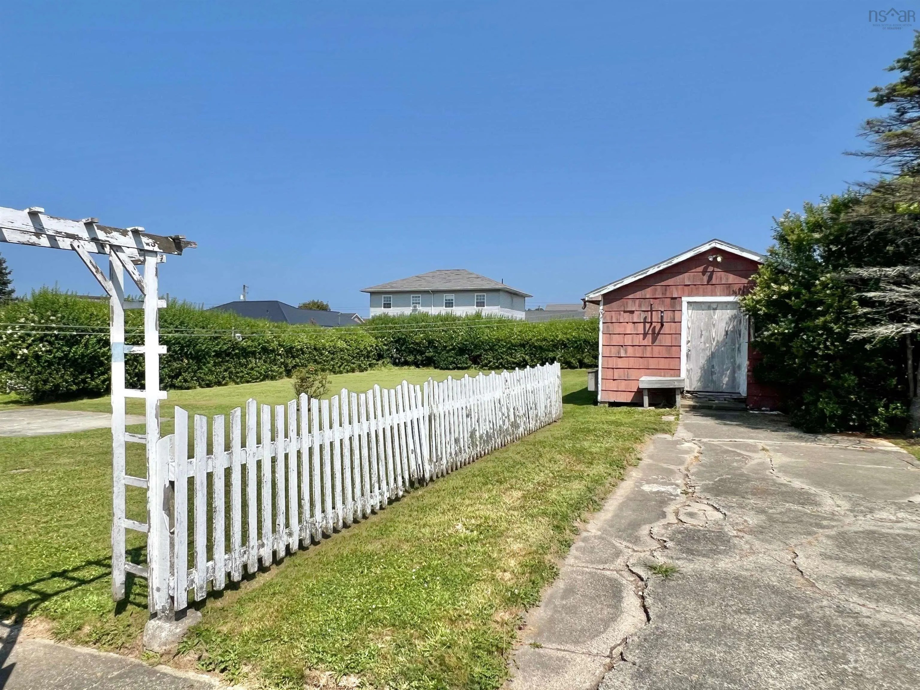 68 Hibernia Street, Yarmouth, NS B5A 2M6, 2 Bedrooms Bedrooms, ,1 BathroomBathrooms,Residential,For Sale,Hibernia,202520801