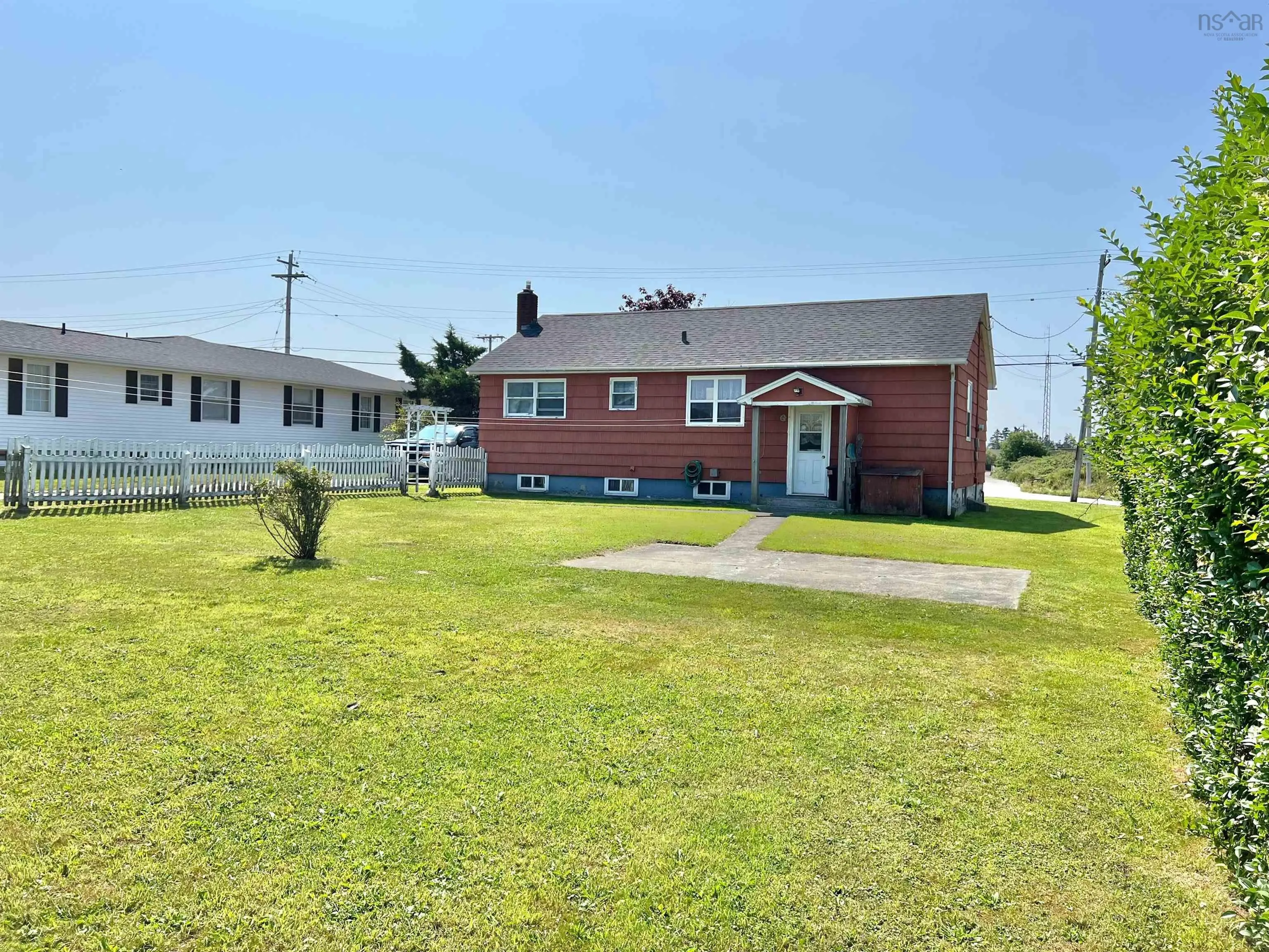 68 Hibernia Street, Yarmouth, NS B5A 2M6, 2 Bedrooms Bedrooms, ,1 BathroomBathrooms,Residential,For Sale,Hibernia,202520801