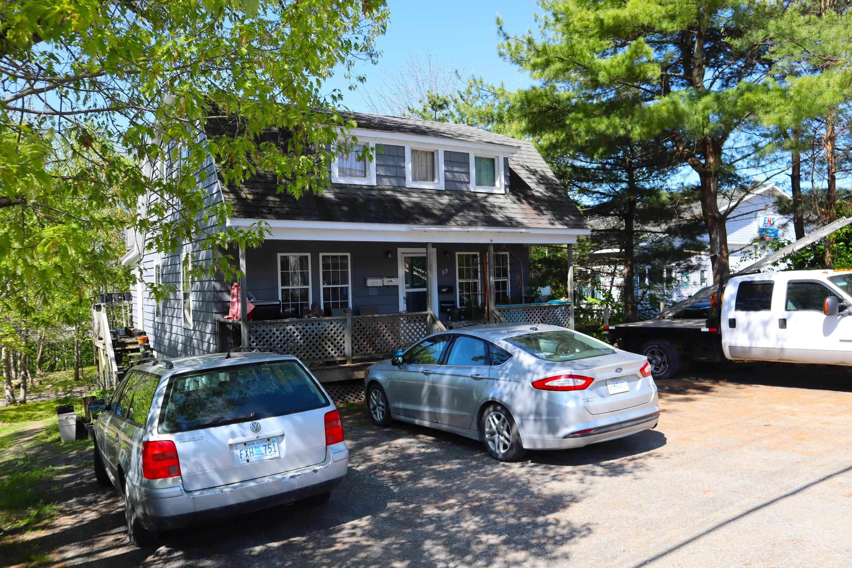 93 & 99 North Street, Bridgewater NS B4V 2V6, 20 Bedrooms Bedrooms, ,Residential Income,For Sale,North,202227039