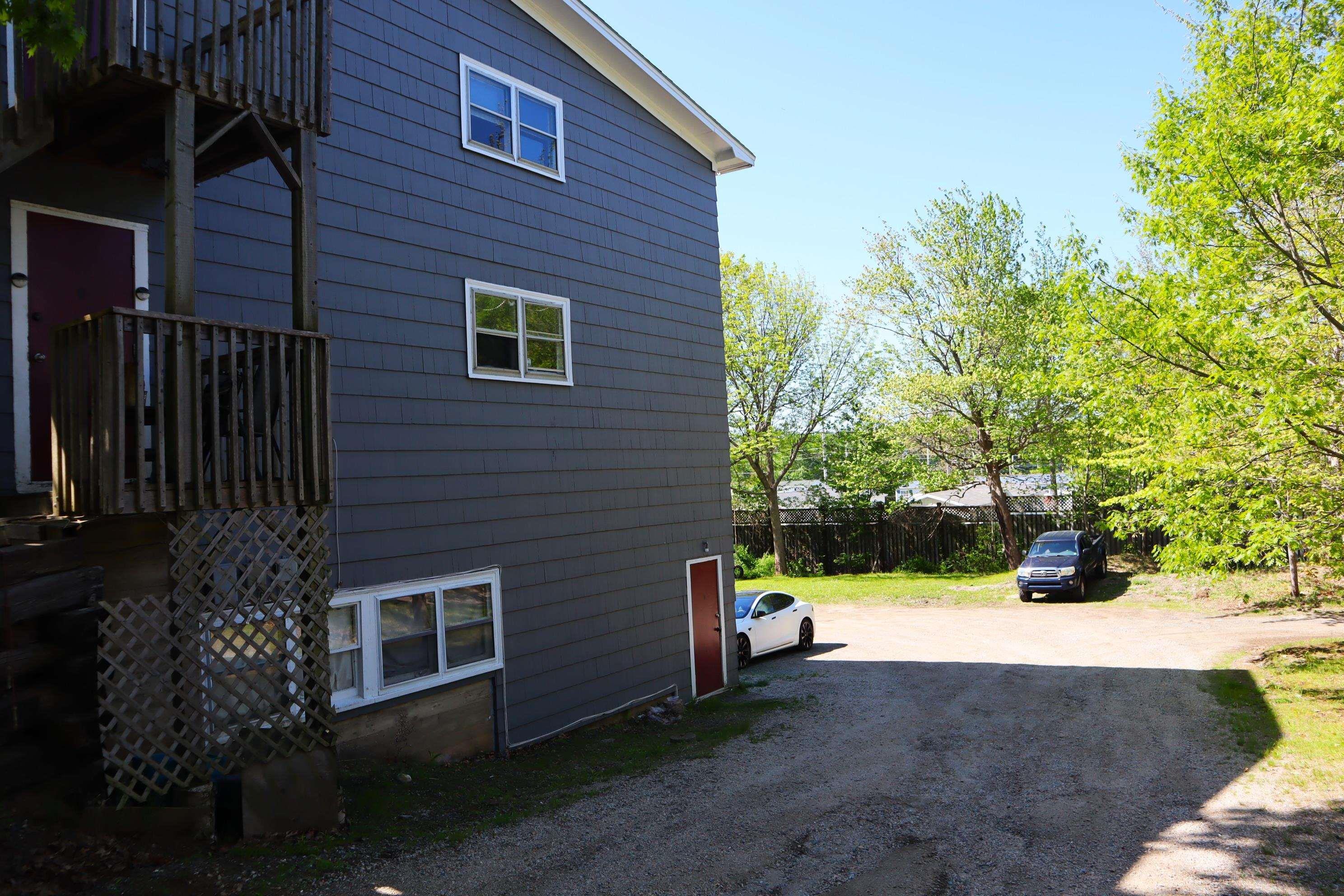 93 & 99 North Street, Bridgewater NS B4V 2V6, 20 Bedrooms Bedrooms, ,Residential Income,For Sale,North,202227039