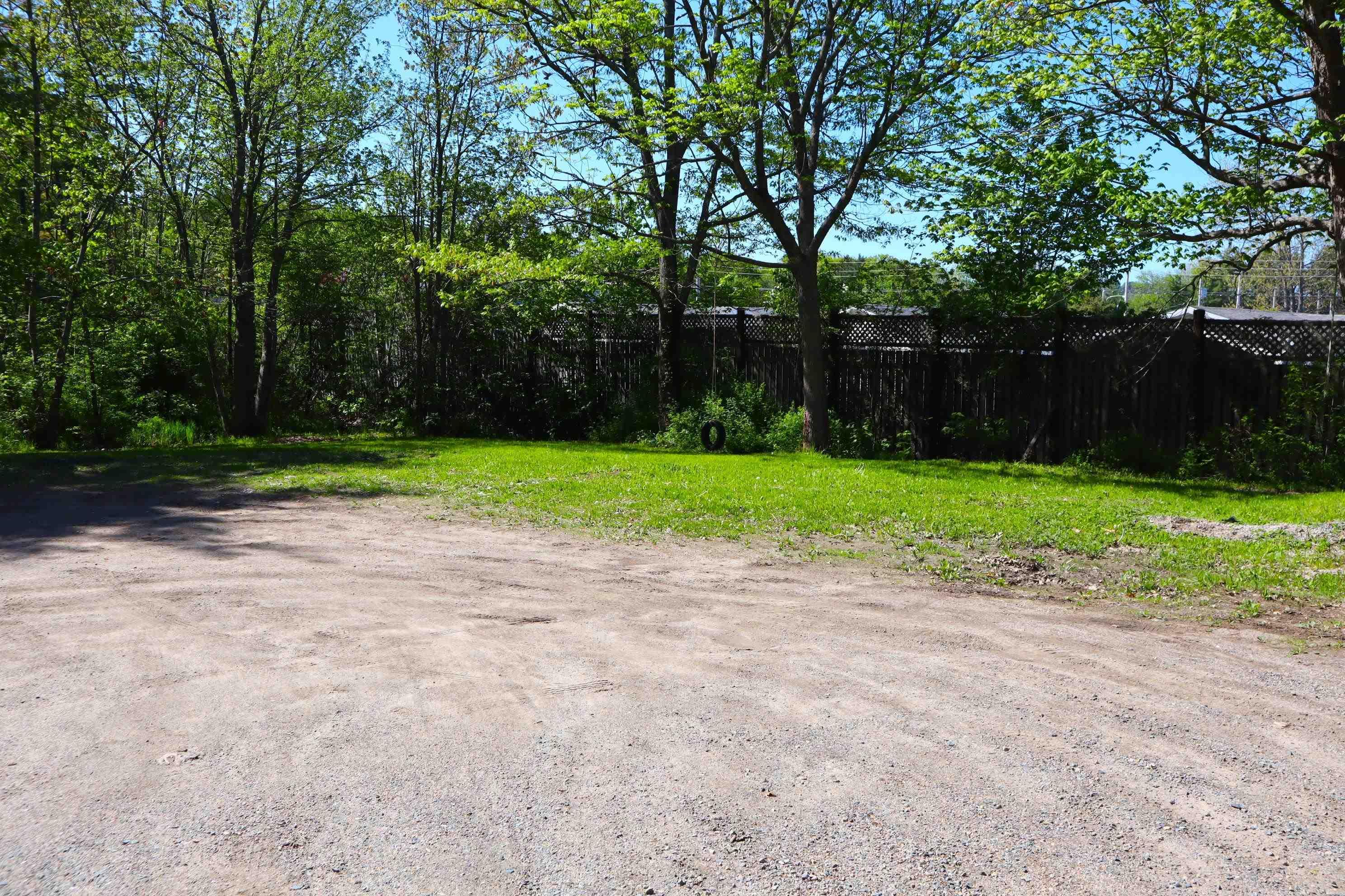 93 & 99 North Street, Bridgewater NS B4V 2V6, 20 Bedrooms Bedrooms, ,Residential Income,For Sale,North,202227039