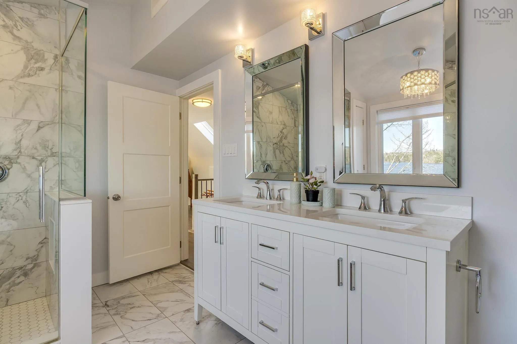 395 Waverley Road, Dartmouth, NS B2X 2E7, 4 Bedrooms Bedrooms, ,3 BathroomsBathrooms,Residential,For Sale,Waverley,202522624