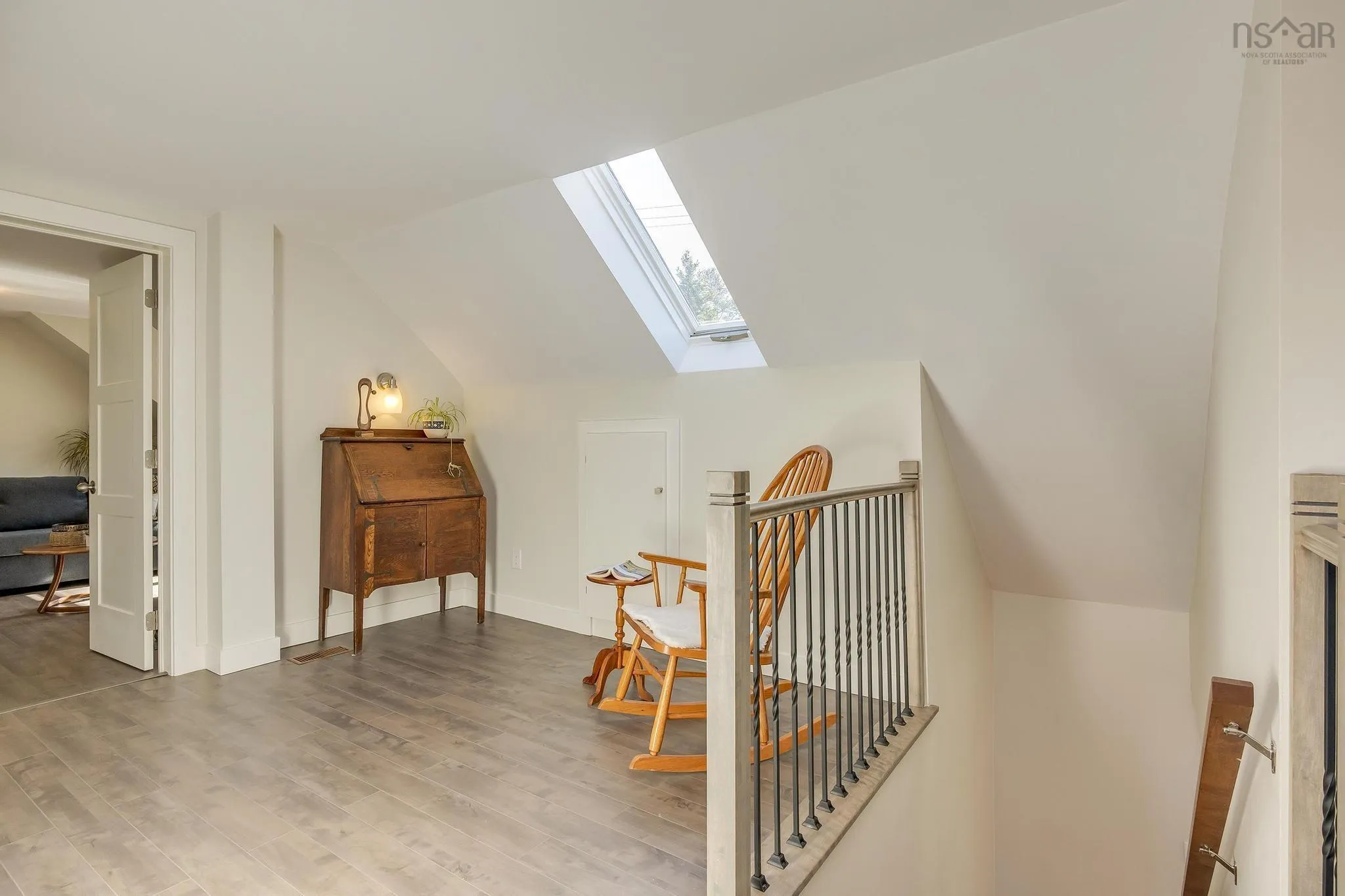 395 Waverley Road, Dartmouth, NS B2X 2E7, 4 Bedrooms Bedrooms, ,3 BathroomsBathrooms,Residential,For Sale,Waverley,202522624