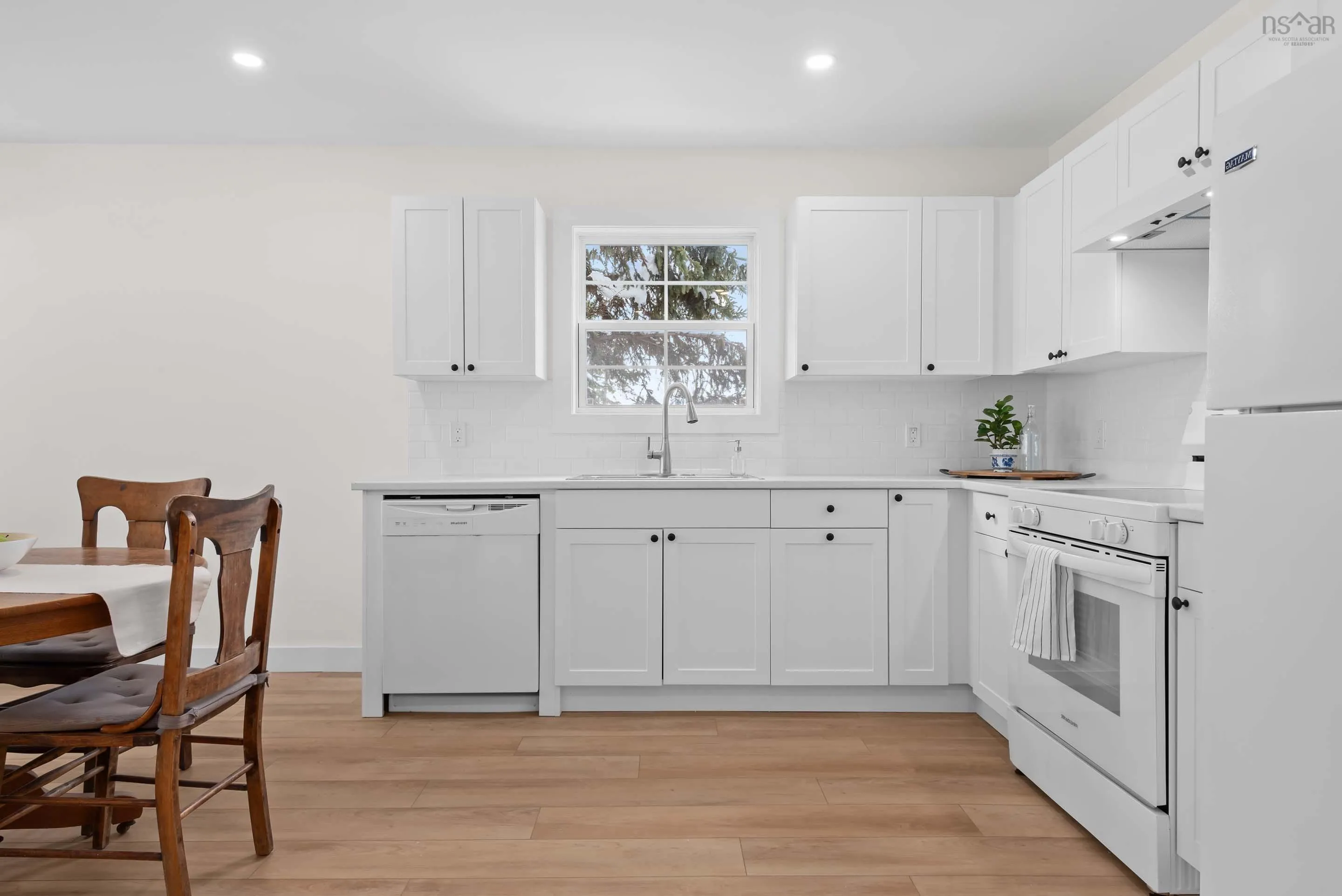13673 Highway #1, Hants Border Ns B0p 1p0, 3 Bedrooms Bedrooms, ,2 BathroomsBathrooms,Residential,For Sale,Highway #1,202509779