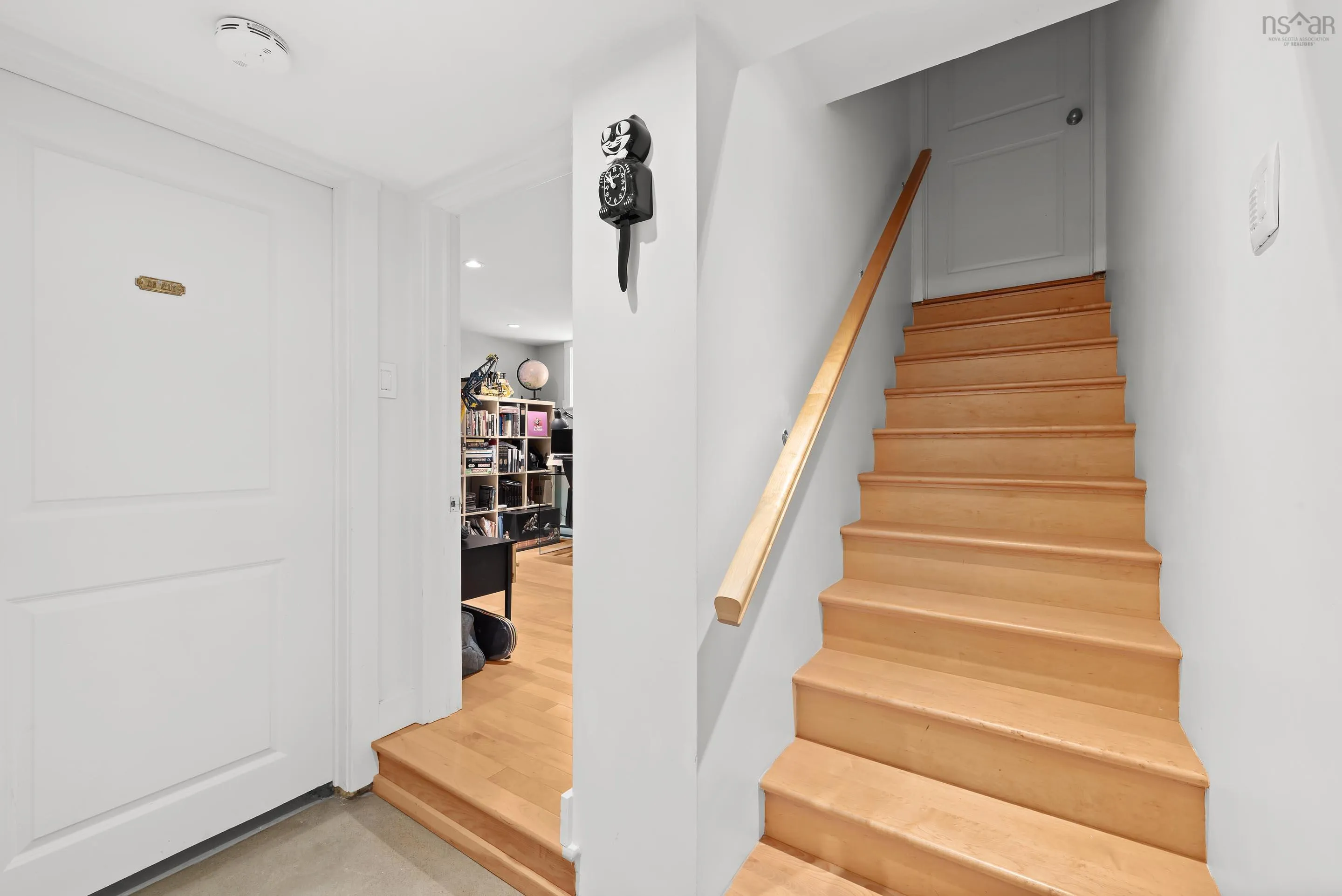 3692 Basinview Drive, Halifax, NS B3K 4Z8, 4 Bedrooms Bedrooms, ,3 BathroomsBathrooms,Residential,For Sale,Basinview,202524843