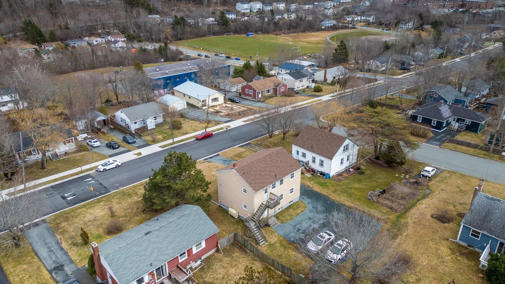 50 Raymond Street, Dartmouth Ns B2x 1b9, 5 Bedrooms Bedrooms, ,Residential Income,For Sale,Raymond,202507121