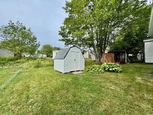 349 Ioney Hill, Beaver Bank, NS B4E 1N1, 3 Bedrooms Bedrooms, ,1 BathroomBathrooms,Residential,For Sale,Ioney,202521761