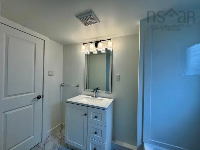 349 Ioney Hill, Beaver Bank, NS B4E 1N1, 3 Bedrooms Bedrooms, ,1 BathroomBathrooms,Residential,For Sale,Ioney,202521761