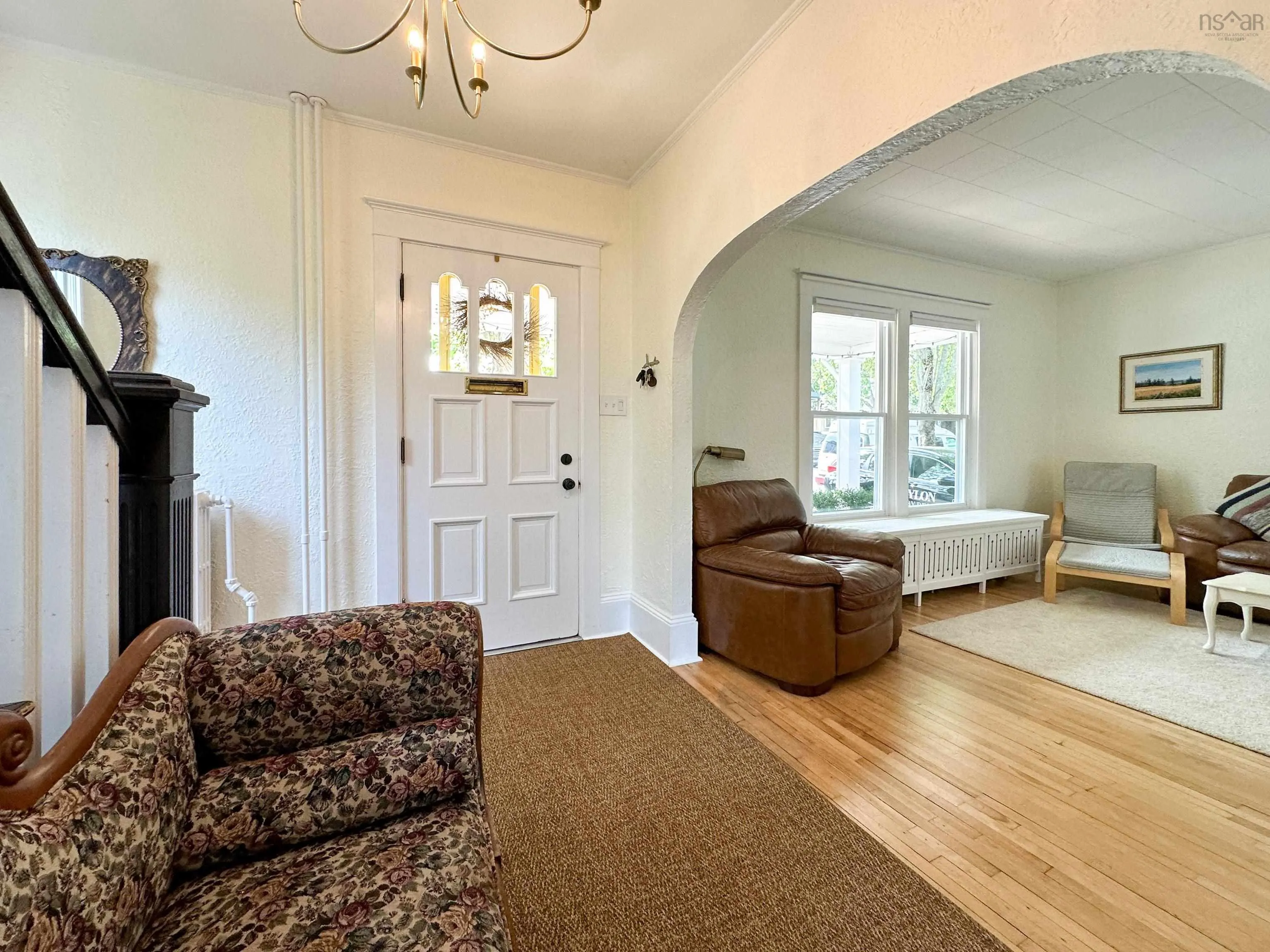 20 Queen Street, Bridgewater, NS B4V 1P2, 4 Bedrooms Bedrooms, ,2 BathroomsBathrooms,Residential,For Sale,Queen,202513484