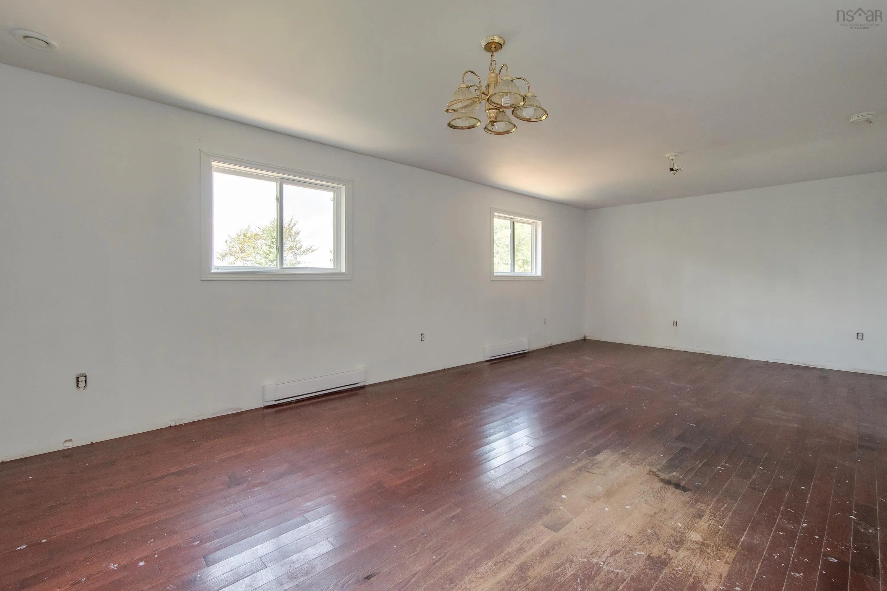 11 Fourth Street, Dartmouth, NS B2X 1Y1, 1 Bedroom Bedrooms, ,1 BathroomBathrooms,Residential,For Sale,Fourth,202518485