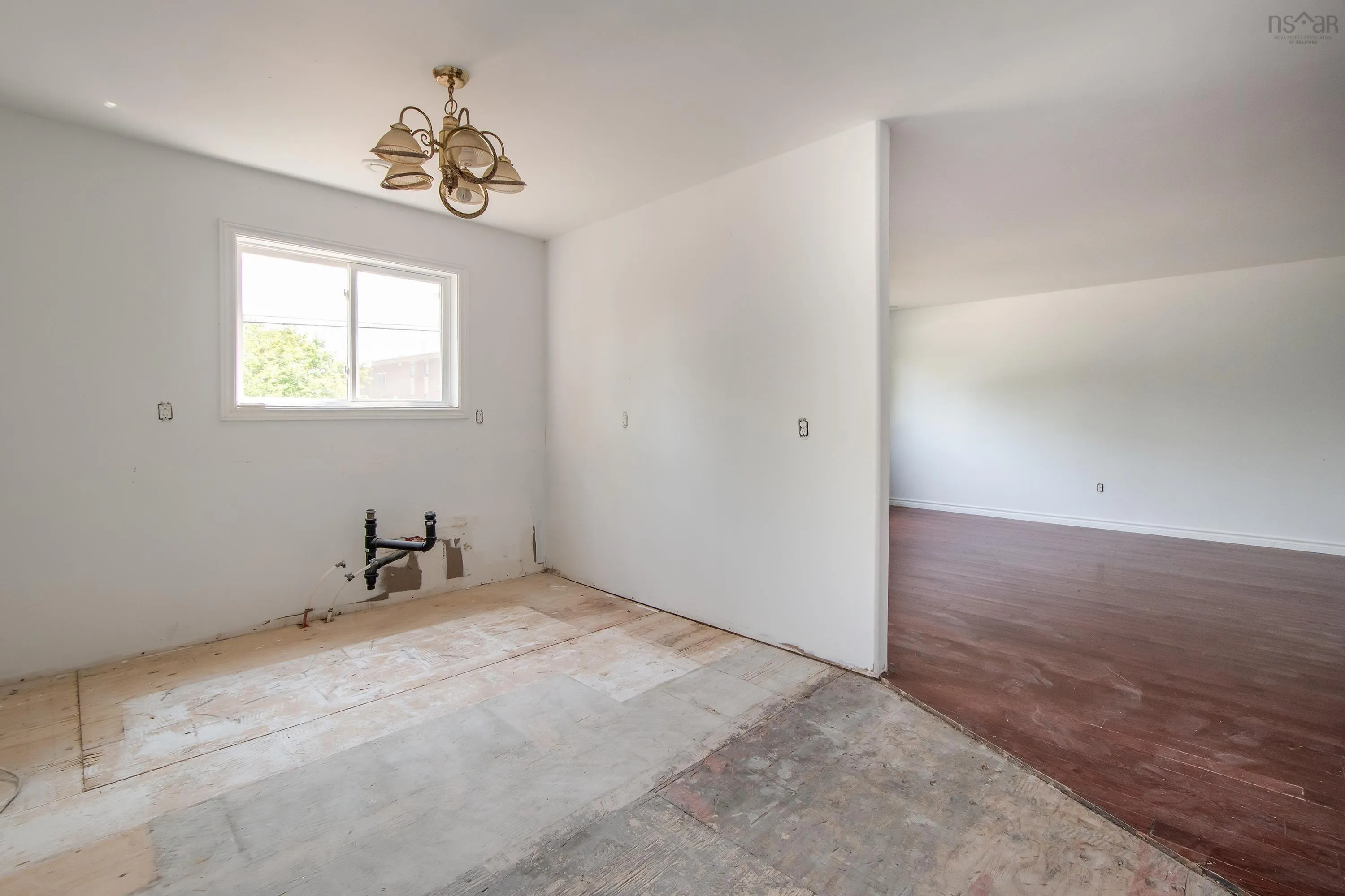 11 Fourth Street, Dartmouth, NS B2X 1Y1, 1 Bedroom Bedrooms, ,1 BathroomBathrooms,Residential,For Sale,Fourth,202518485