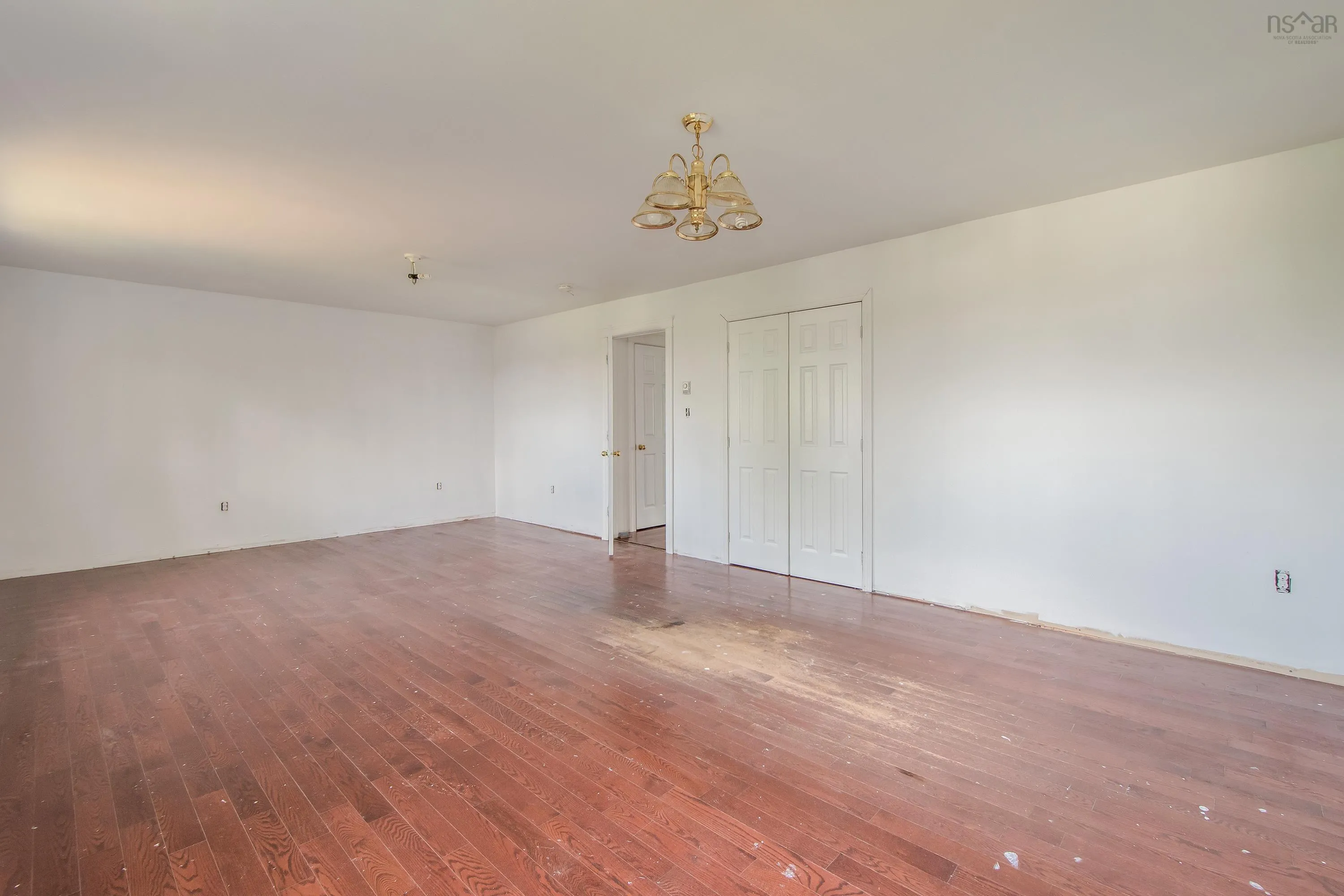 11 Fourth Street, Dartmouth, NS B2X 1Y1, 1 Bedroom Bedrooms, ,1 BathroomBathrooms,Residential,For Sale,Fourth,202518485