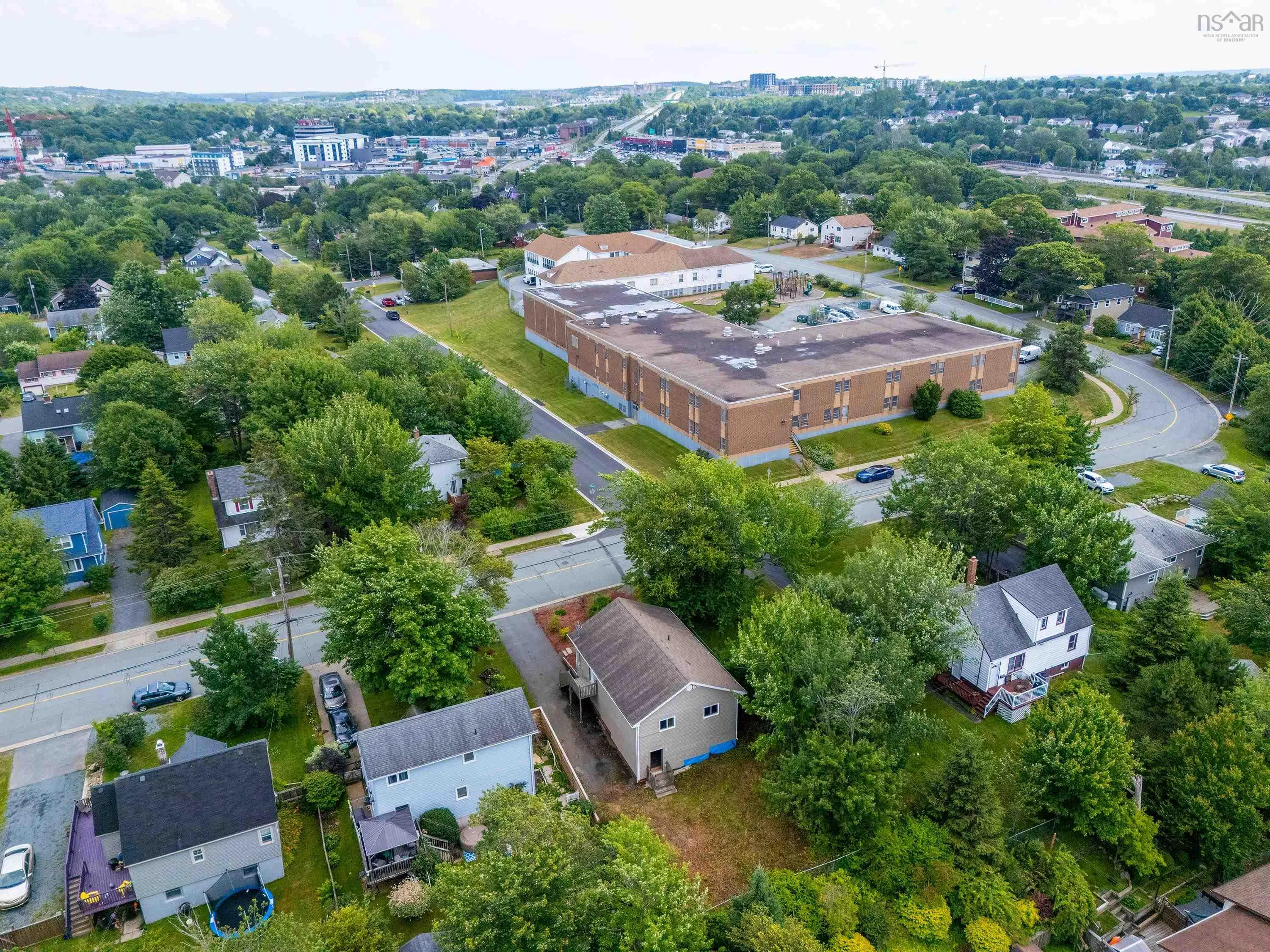 11 Fourth Street, Dartmouth, NS B2X 1Y1, 1 Bedroom Bedrooms, ,1 BathroomBathrooms,Residential,For Sale,Fourth,202518485