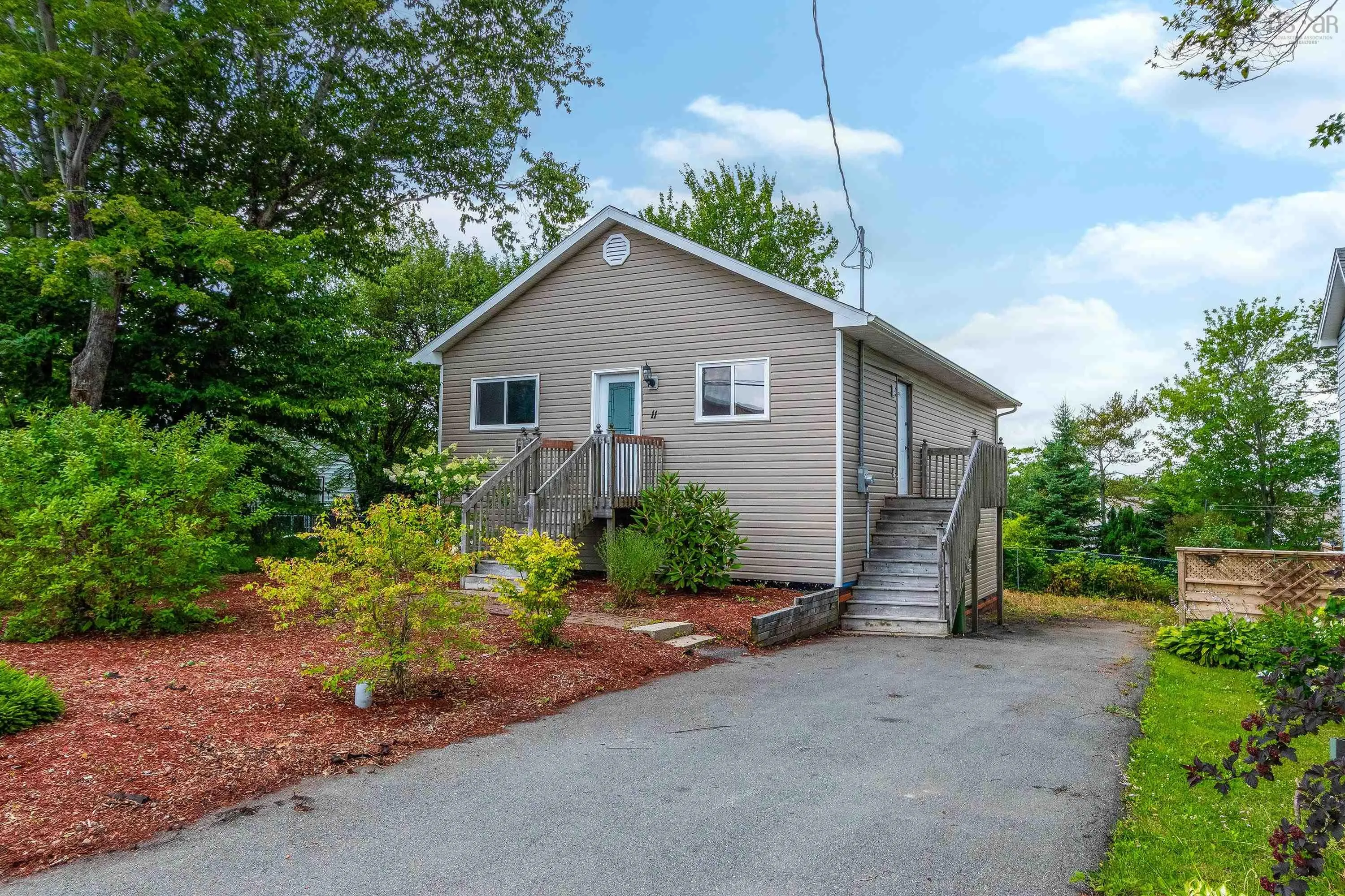 11 Fourth Street, Dartmouth, NS B2X 1Y1, 1 Bedroom Bedrooms, ,1 BathroomBathrooms,Residential,For Sale,Fourth,202518485