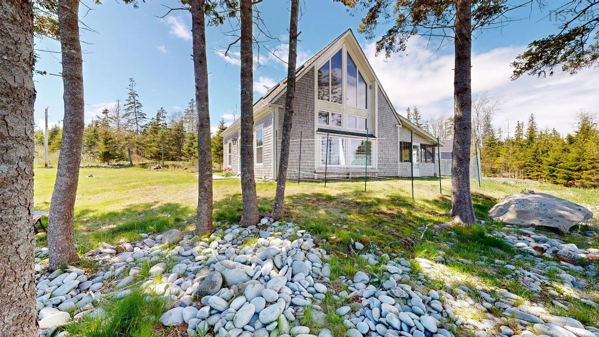569 Long Cove Road, Port Medway, NS B0J 2T0, 2 Bedrooms Bedrooms, ,1 BathroomBathrooms,Residential,For Sale,Long Cove,202511806
