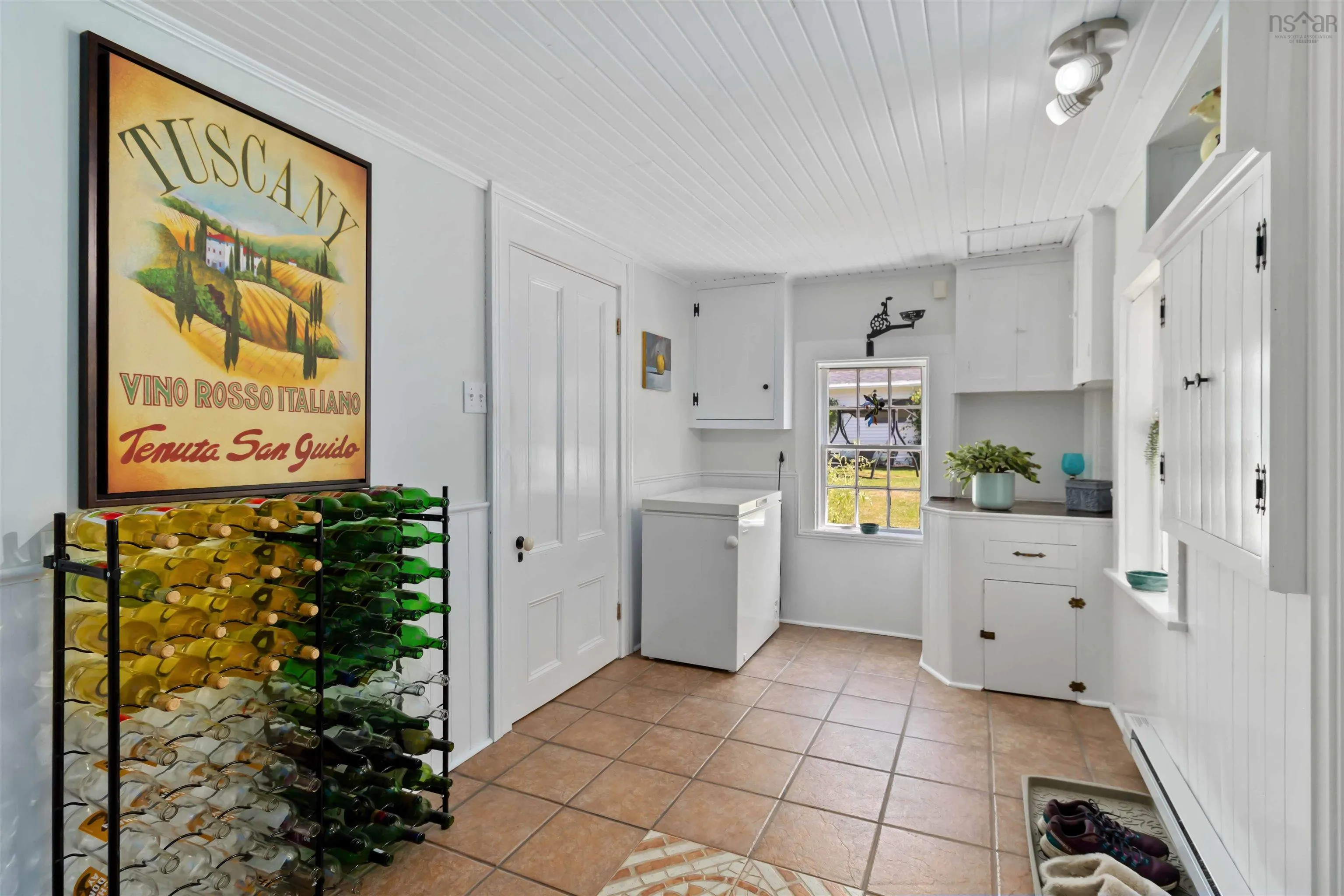 85 Church Street, Liverpool, NS B0T 1K0, 3 Bedrooms Bedrooms, ,2 BathroomsBathrooms,Residential,For Sale,Church,202519152