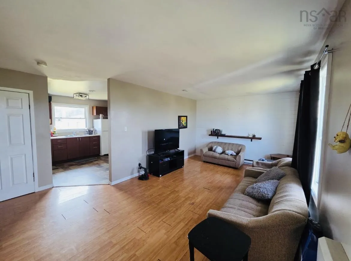 29 Roost Street, Glace Bay, NS B1A 5K1, ,Residential Income,For Sale,Roost,202521398