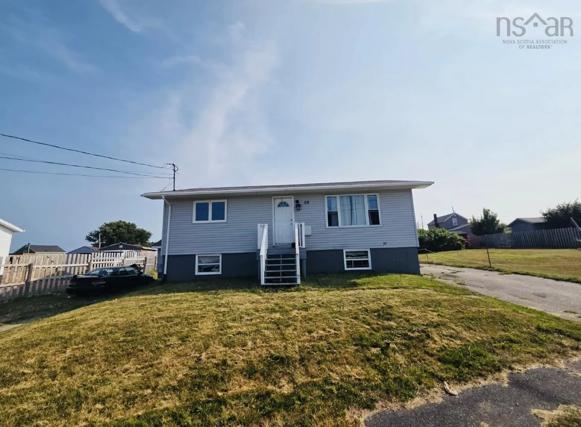 29 Roost Street, Glace Bay, NS B1A 5K1, ,Residential Income,For Sale,Roost,202521398