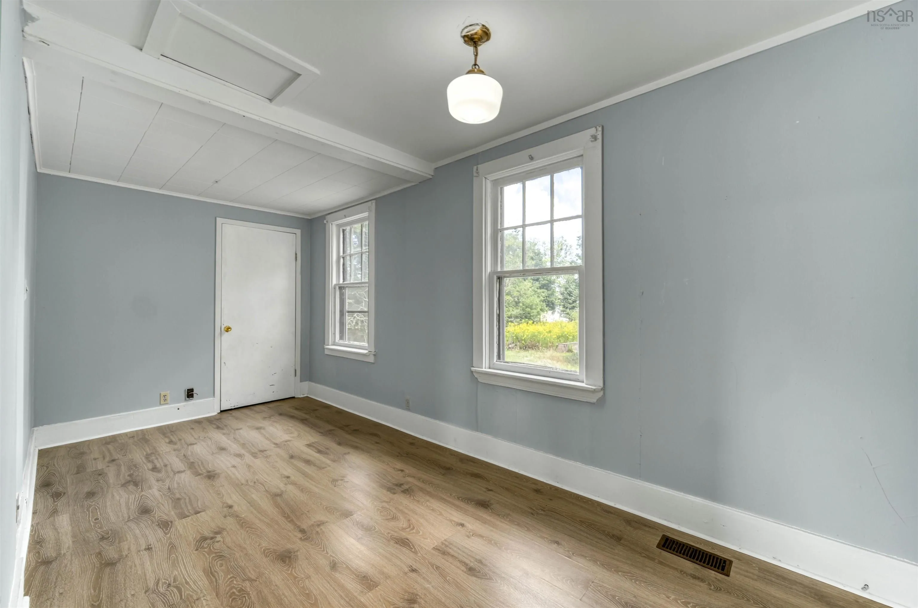 Salter Avenue, Truro, NS B2N 1A5, 4 Bedrooms Bedrooms, ,Residential Income,For Sale,Salter,202521636