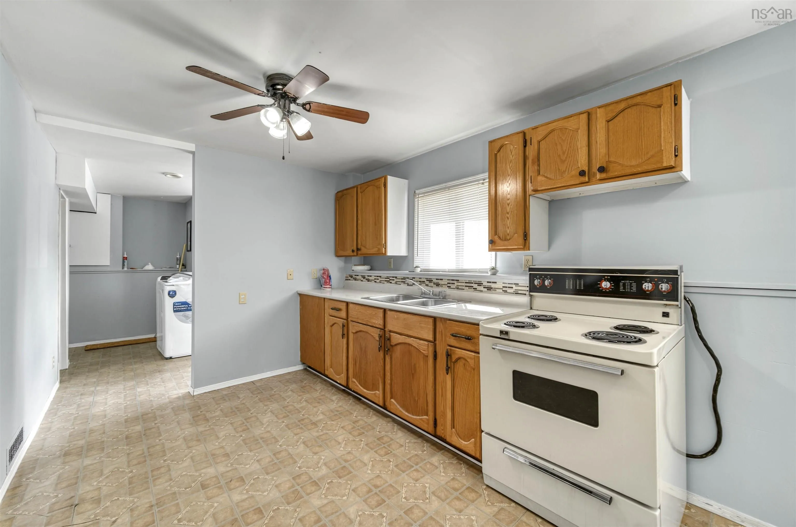 Salter Avenue, Truro, NS B2N 1A5, 4 Bedrooms Bedrooms, ,Residential Income,For Sale,Salter,202521636