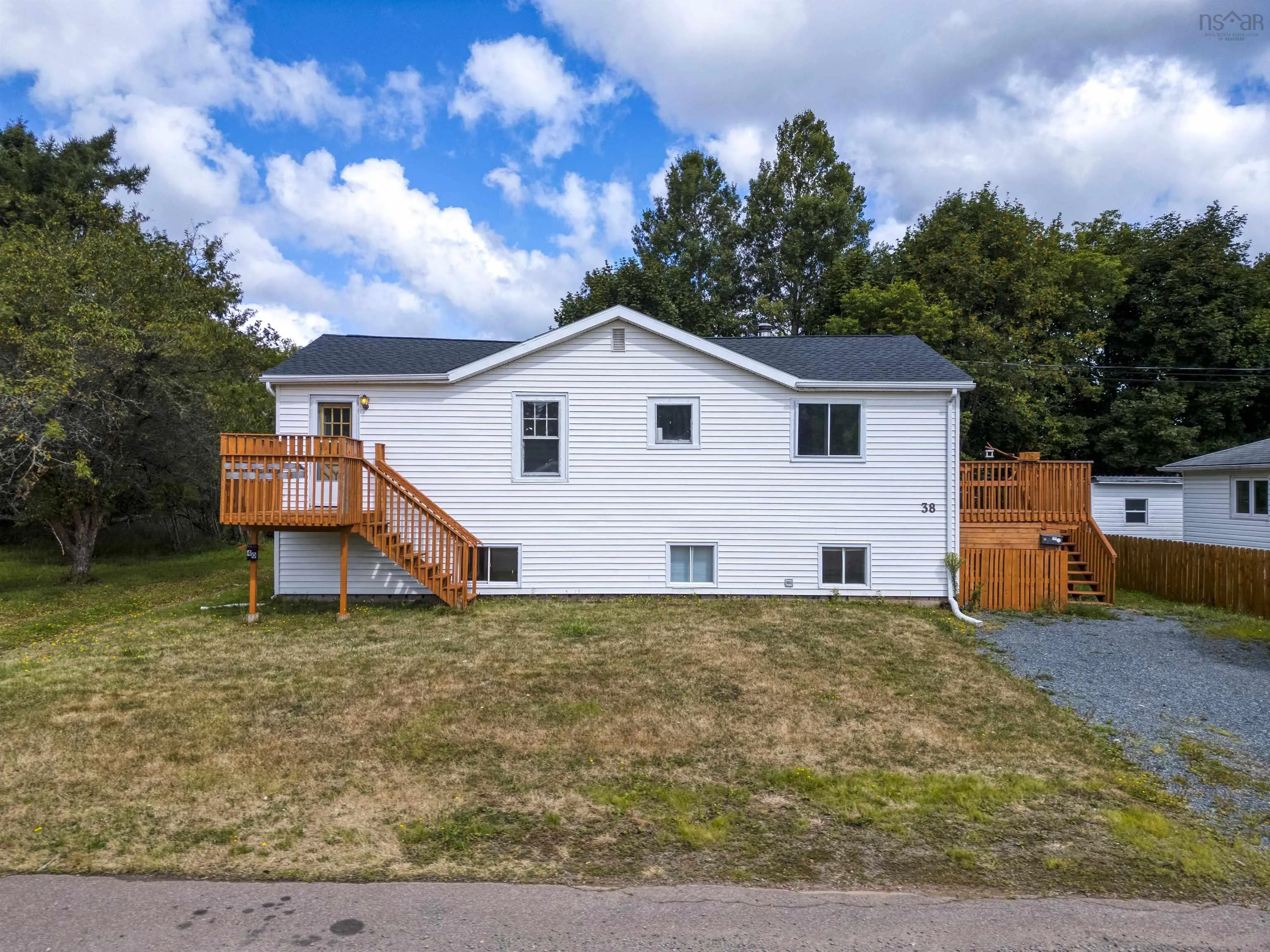 Salter Avenue, Truro, NS B2N 1A5, 4 Bedrooms Bedrooms, ,Residential Income,For Sale,Salter,202521636