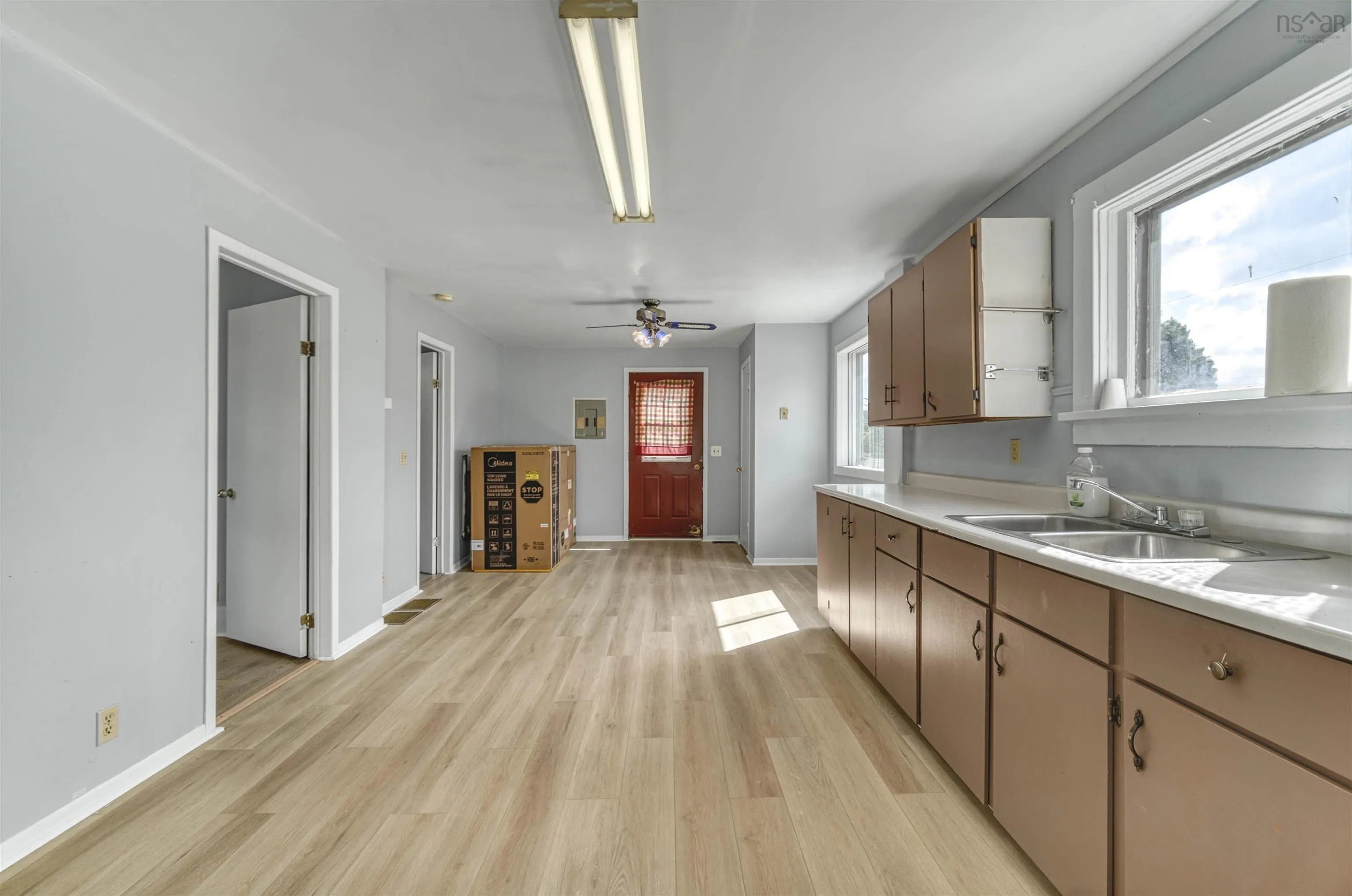 Salter Avenue, Truro, NS B2N 1A5, 4 Bedrooms Bedrooms, ,Residential Income,For Sale,Salter,202521636