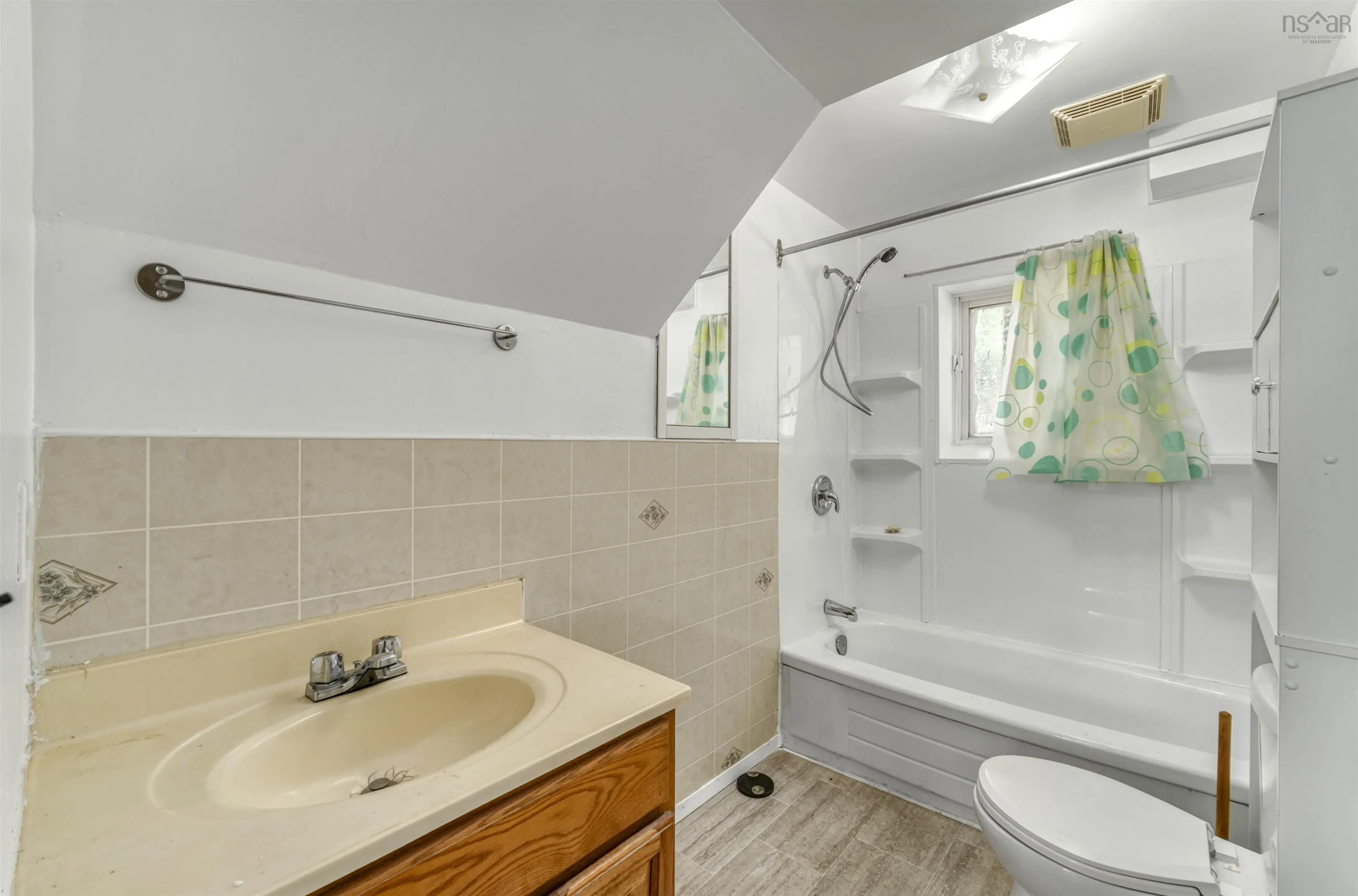 Salter Avenue, Truro, NS B2N 1A5, 4 Bedrooms Bedrooms, ,Residential Income,For Sale,Salter,202521636
