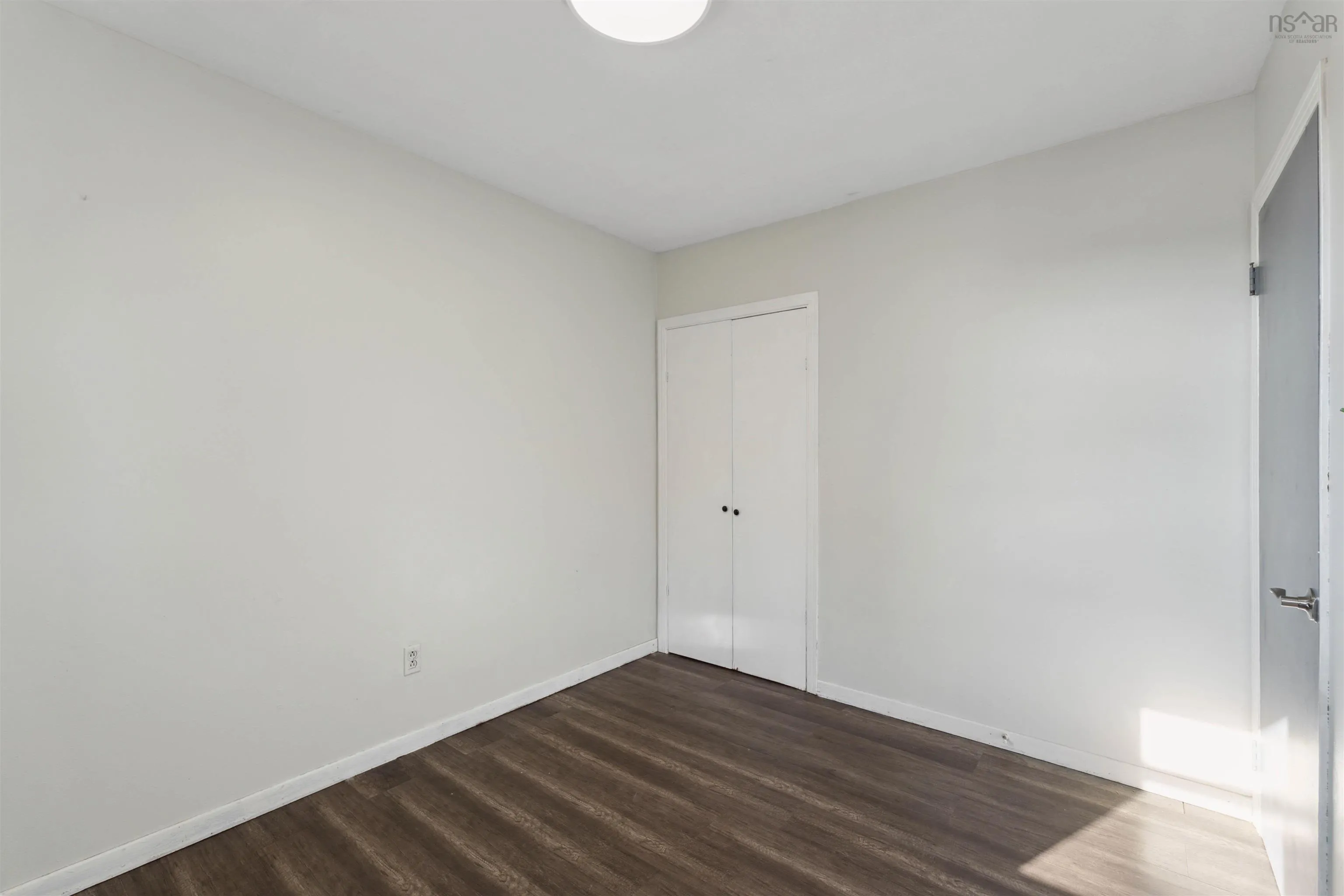 1586 Webster Street, Coldbrook, NS B4R 1A2, 5 Bedrooms Bedrooms, ,2 BathroomsBathrooms,Residential,For Sale,Webster,202522439