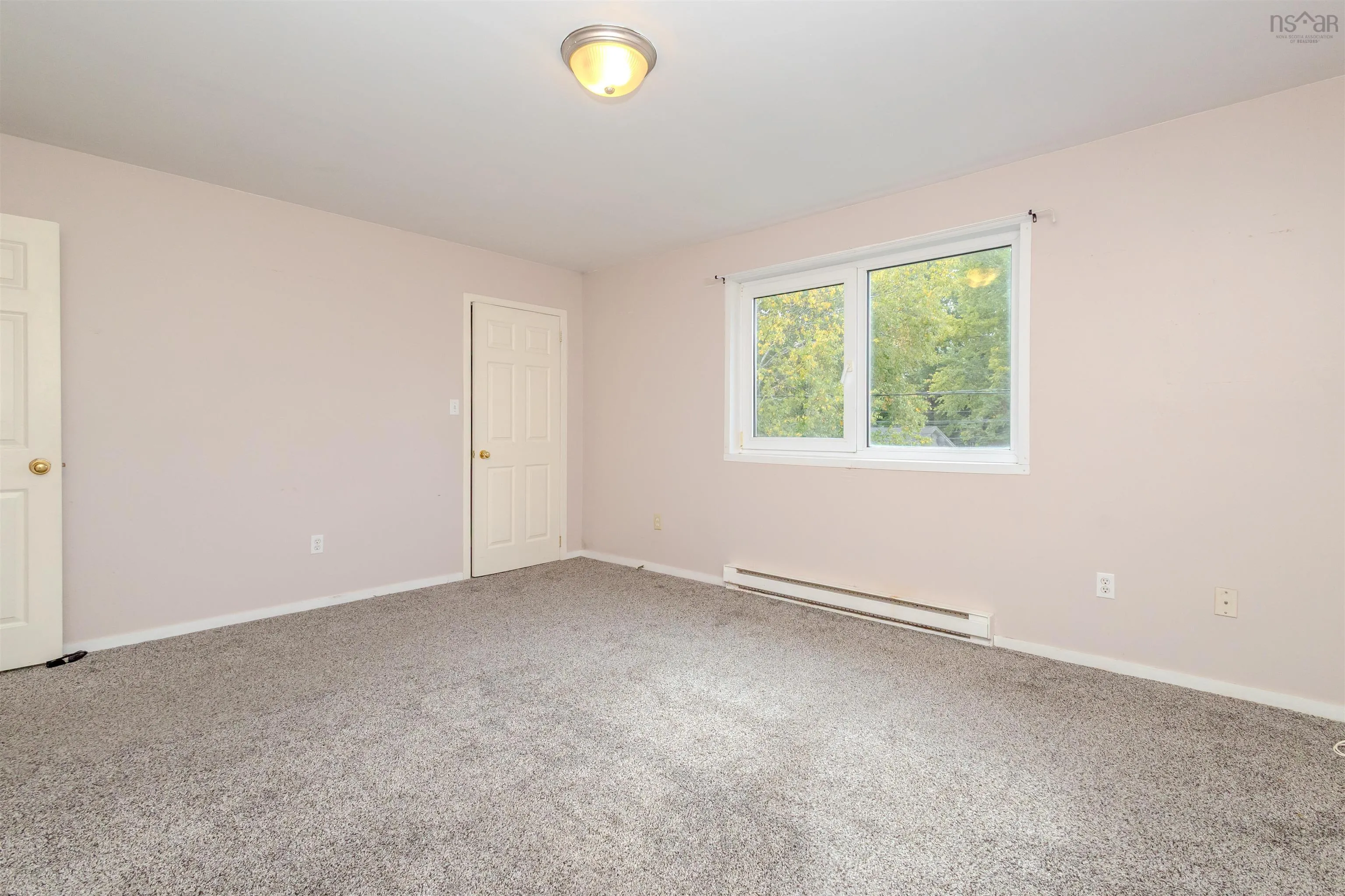 50/52 Myrtle Street, Westmount, NS B1L 1A7, 4 Bedrooms Bedrooms, ,Residential Income,For Sale,Myrtle,202525675