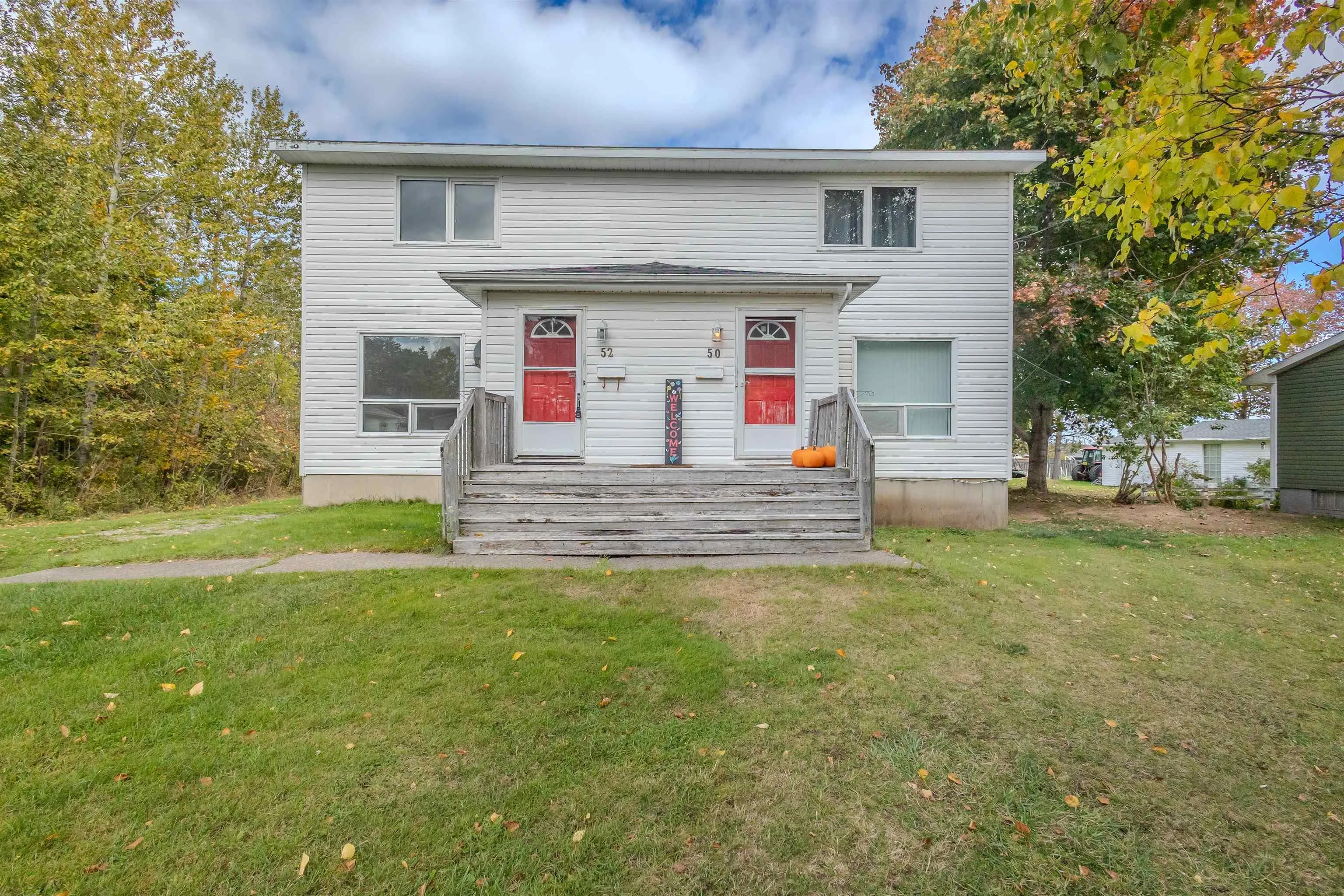 50/52 Myrtle Street, Westmount, NS B1L 1A7, 4 Bedrooms Bedrooms, ,Residential Income,For Sale,Myrtle,202525675