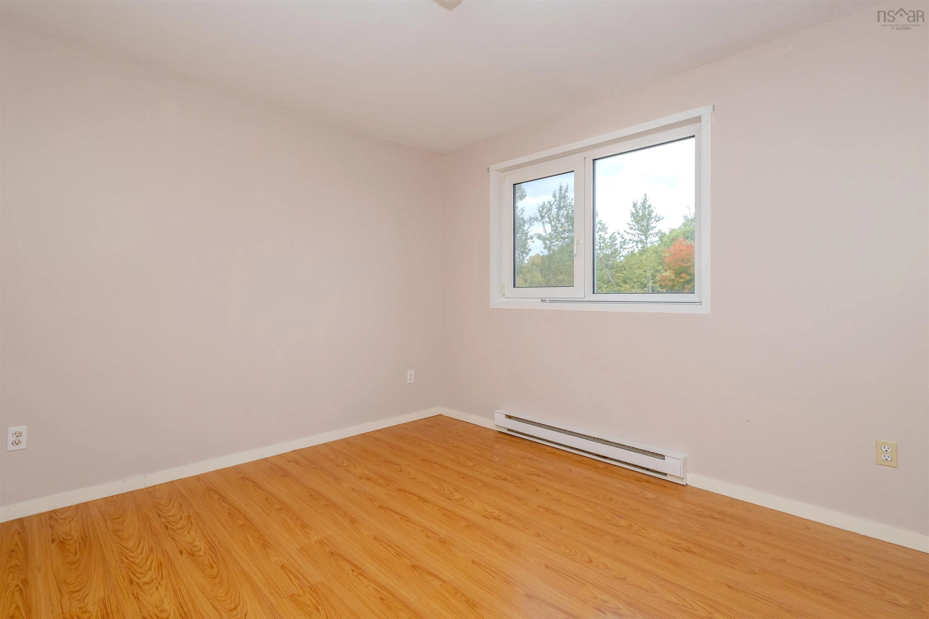 50/52 Myrtle Street, Westmount, NS B1L 1A7, 4 Bedrooms Bedrooms, ,Residential Income,For Sale,Myrtle,202525675