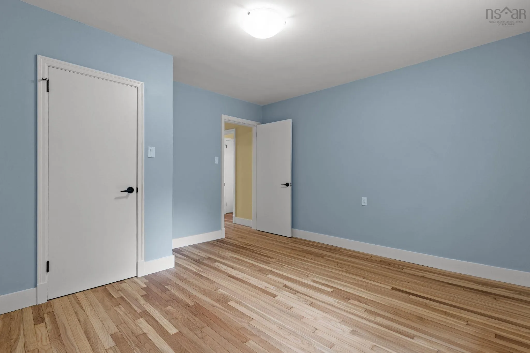 6165 Inglis Street, Halifax, NS B3H 1L6, 4 Bedrooms Bedrooms, ,3 BathroomsBathrooms,Residential,For Sale,Inglis,202519384