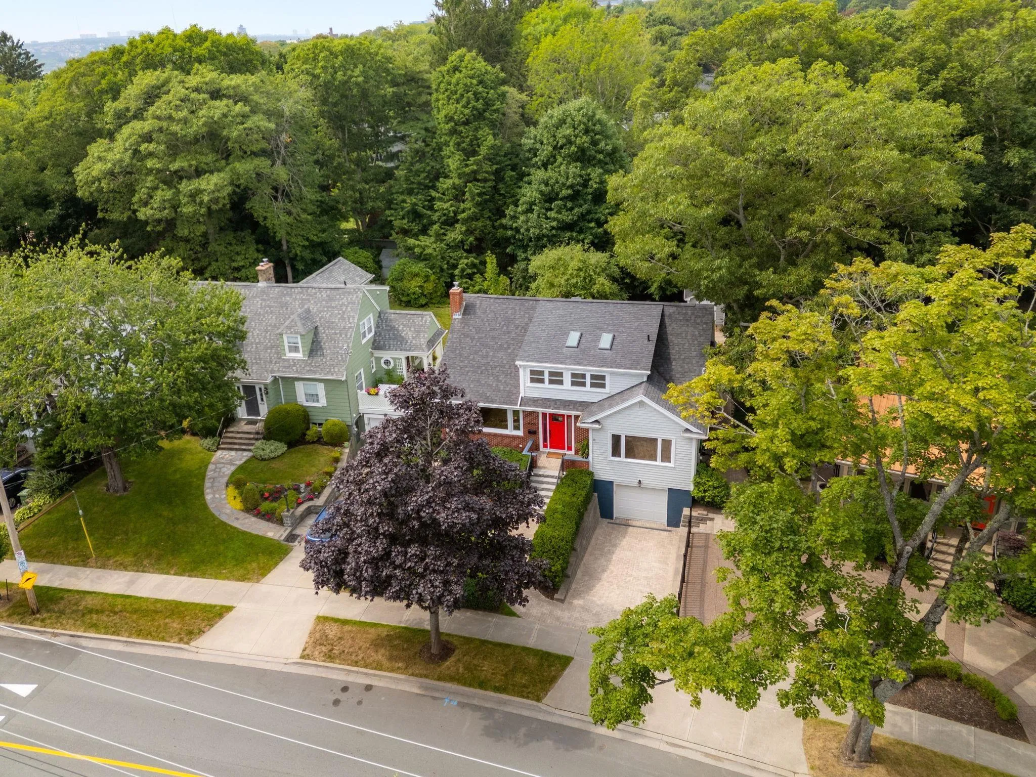6165 Inglis Street, Halifax, NS B3H 1L6, 4 Bedrooms Bedrooms, ,3 BathroomsBathrooms,Residential,For Sale,Inglis,202519384
