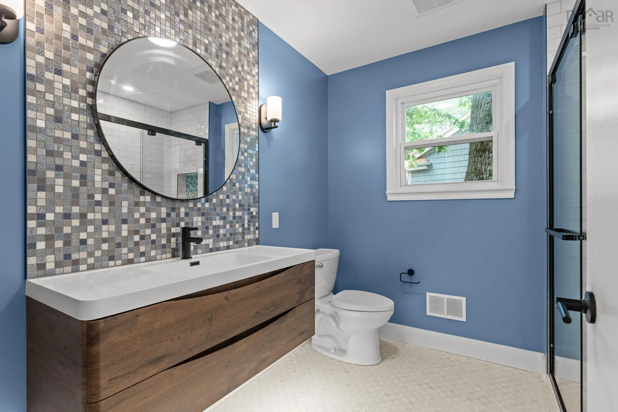 6165 Inglis Street, Halifax, NS B3H 1L6, 4 Bedrooms Bedrooms, ,3 BathroomsBathrooms,Residential,For Sale,Inglis,202519384