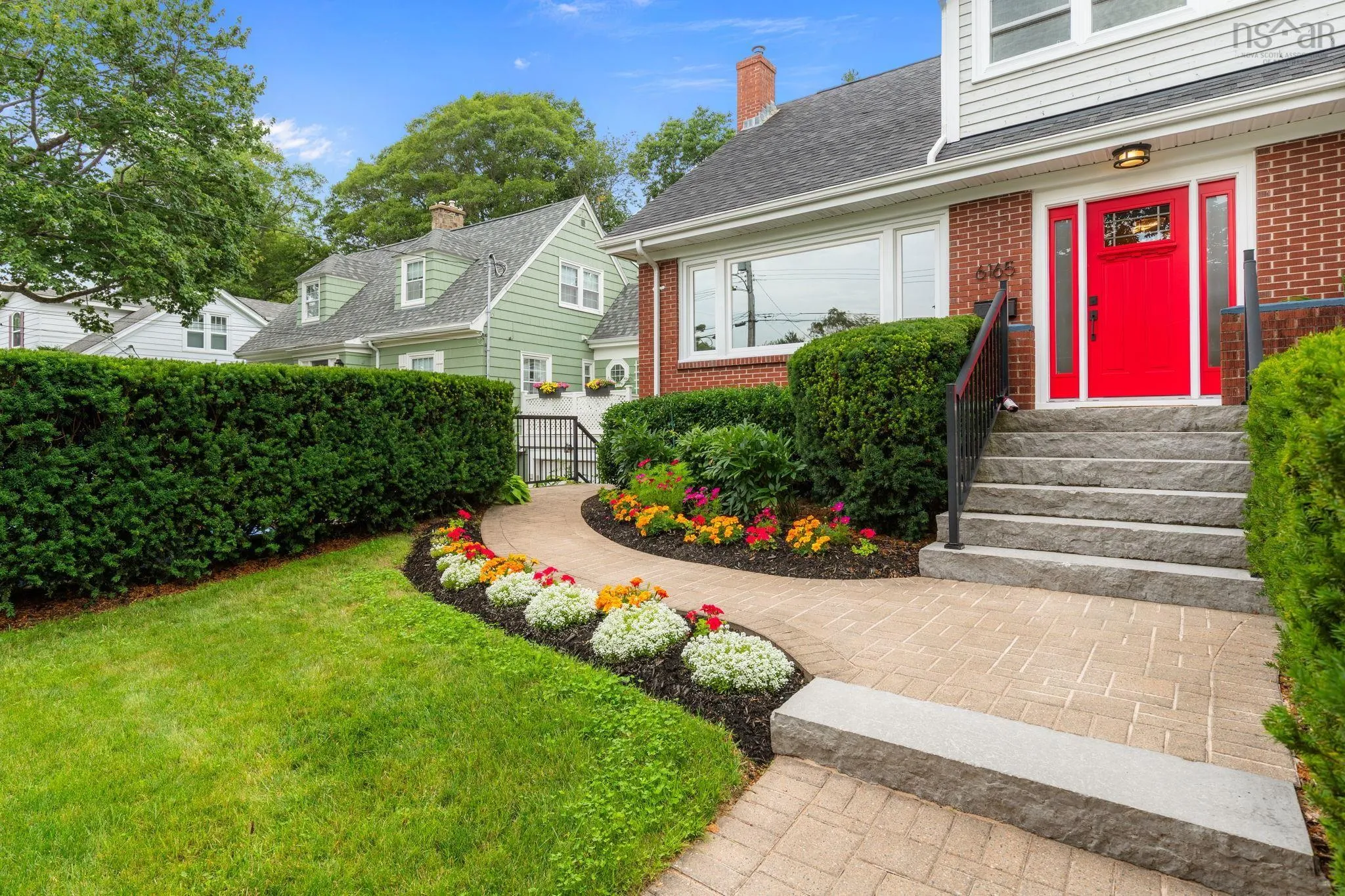 6165 Inglis Street, Halifax, NS B3H 1L6, 4 Bedrooms Bedrooms, ,3 BathroomsBathrooms,Residential,For Sale,Inglis,202519384