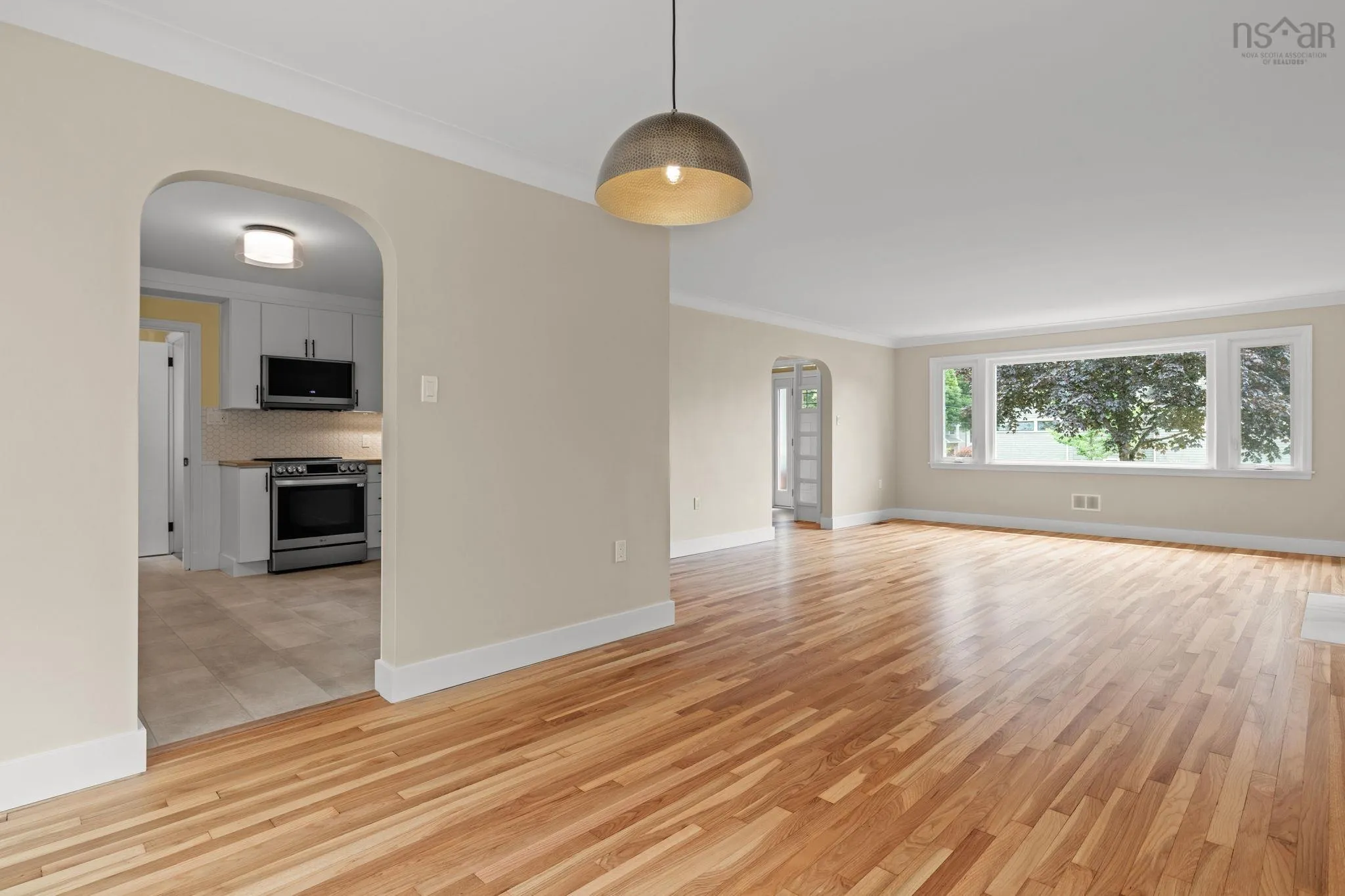 6165 Inglis Street, Halifax, NS B3H 1L6, 4 Bedrooms Bedrooms, ,3 BathroomsBathrooms,Residential,For Sale,Inglis,202519384